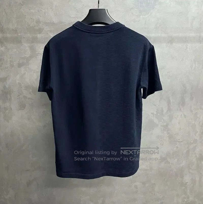 Louis Vuitton Louis Vuitton Men's Navy Cotton T-Shirt Size M . Size US M / EU 48-50 / 2 - 2 Thumbnail