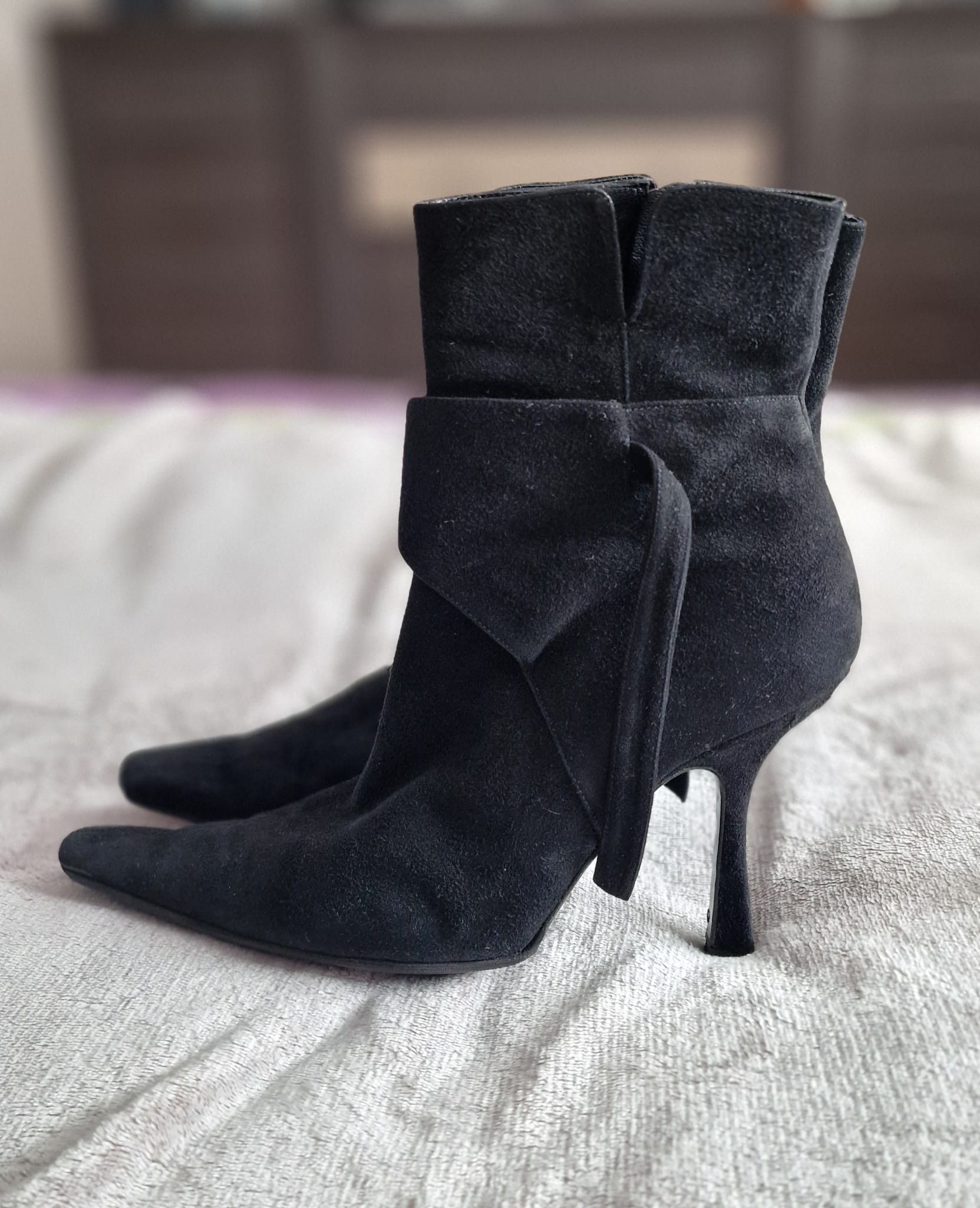 Versace Gianni Versace Vintage Suede Ankle Boots – 90s Size US 7.5 / IT 37.5 - 14 Thumbnail