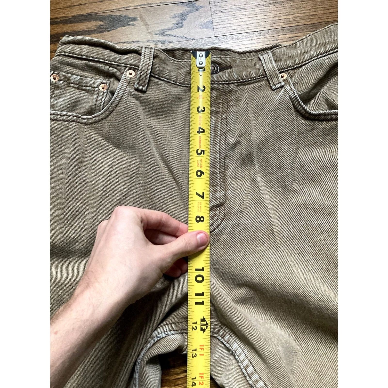 Levi's VINTAGE Levis 551 Jeans Womens 10 M 28x30 Beige Denim Tapered USA Made 90s Vtg 1993 Size 32" / US 10 / IT 46 - 5 Thumbnail