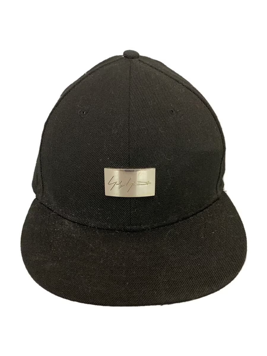 New Era × Yohji Yamamoto Plated Logo Cap Size ONE SIZE - 1 Thumbnail
