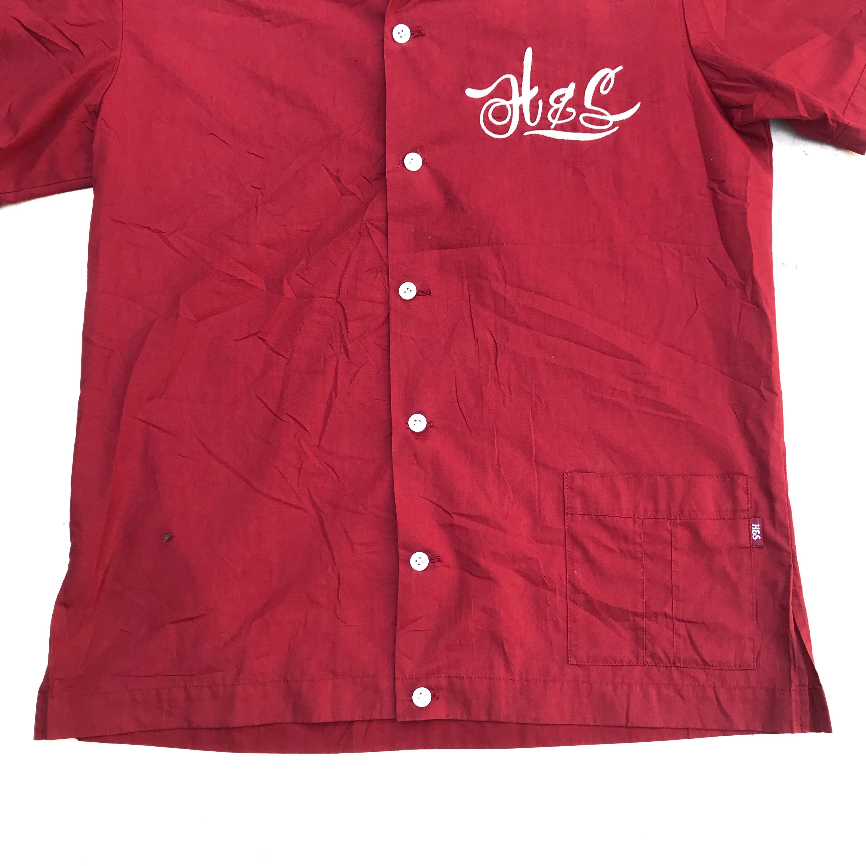Japanese Brand Hide and seek japan Open Colar red shirt short sleeves shirt Size US M / EU 48-50 / 2 - 5 Thumbnail