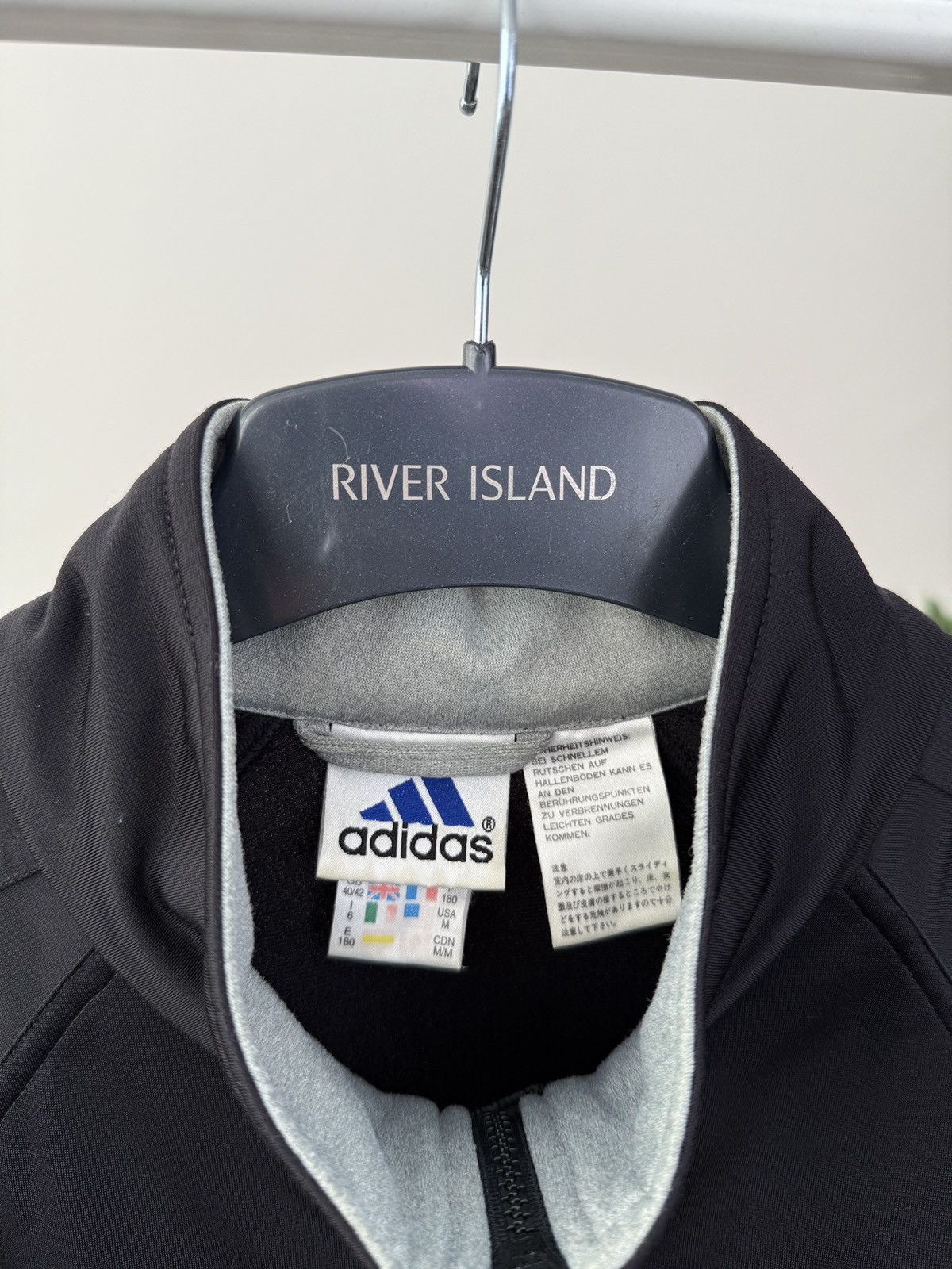 Adidas Adidas Retro Track Jacket Black Blue Stripes Full Zip Size US M / EU 48-50 / 2 - 5 Thumbnail