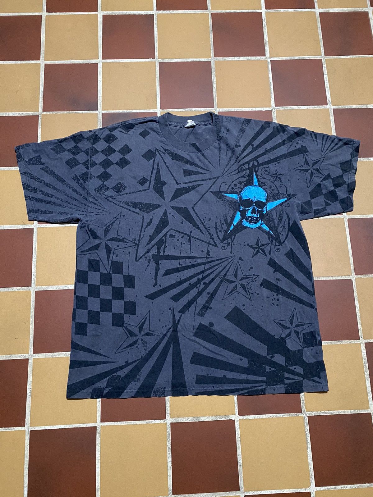 Japanese Brand × Vintage 🔥RARE🔥 Vintage Y2K Skull AOP Shirt Size US XL / EU 56 / 4 - 1 Thumbnail