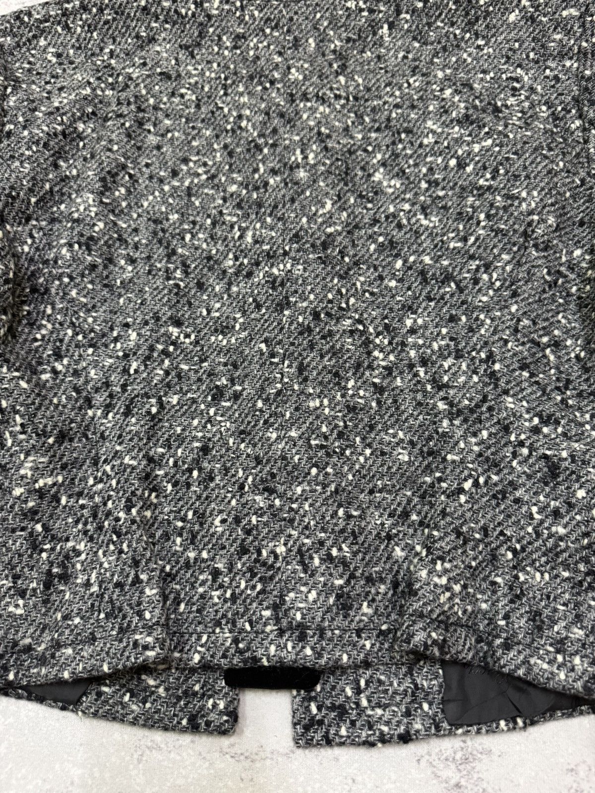 Gucci Vintage Gucci Sparkling Grey Tweed Cropped Jacket Button Up Size S / US 4 / IT 40 - 15 Thumbnail