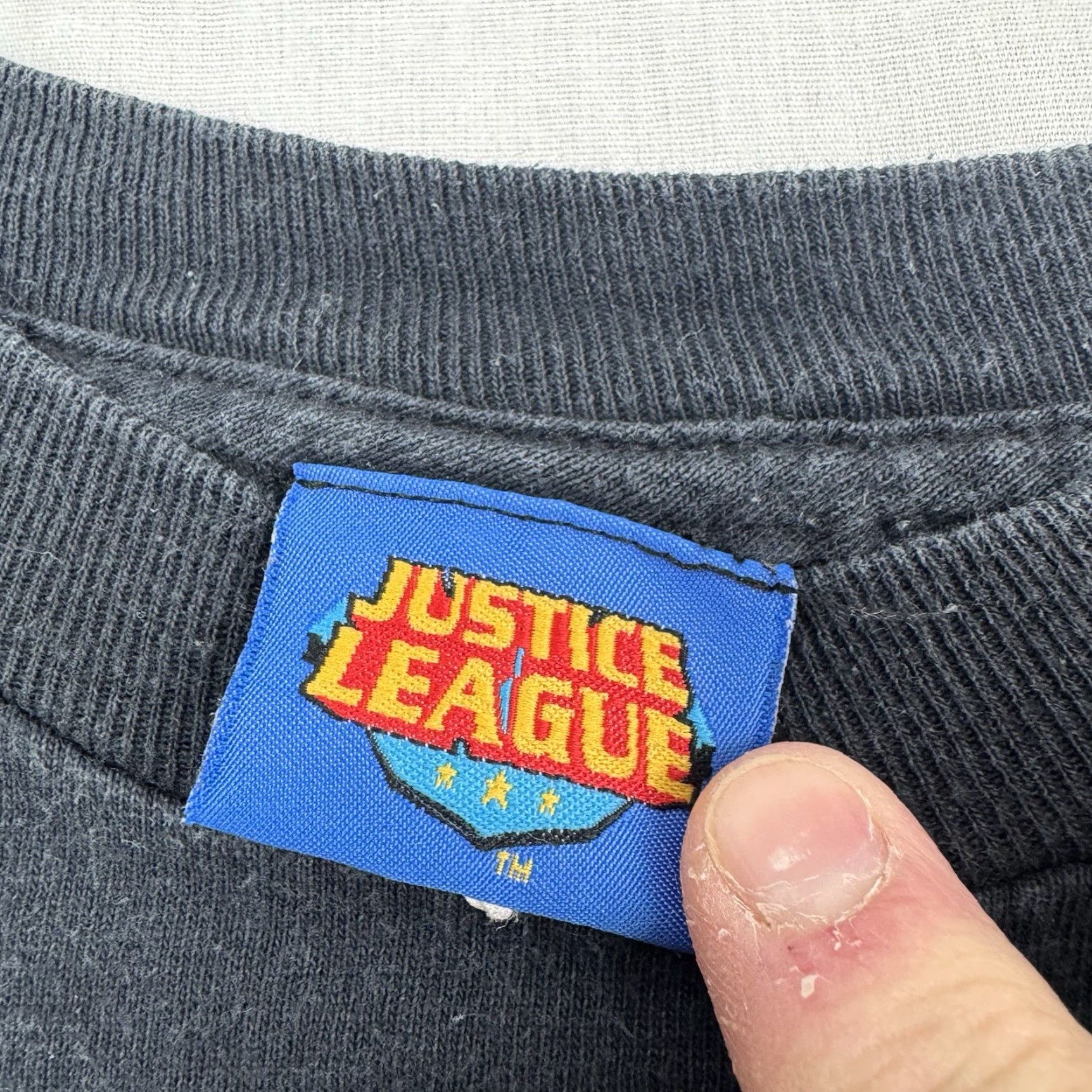 Vintage Y2K Justice League T Shirt Adult Large DC Comics Cartoon Graphic AOP 2009 Size US L / EU 52-54 / 3 - 3 Thumbnail