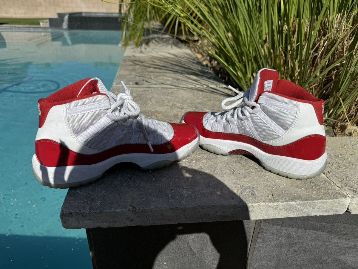 Jordan Brand Jordan 11 Cherry Red Retro Size US 6 / EU 39 - 7 Thumbnail