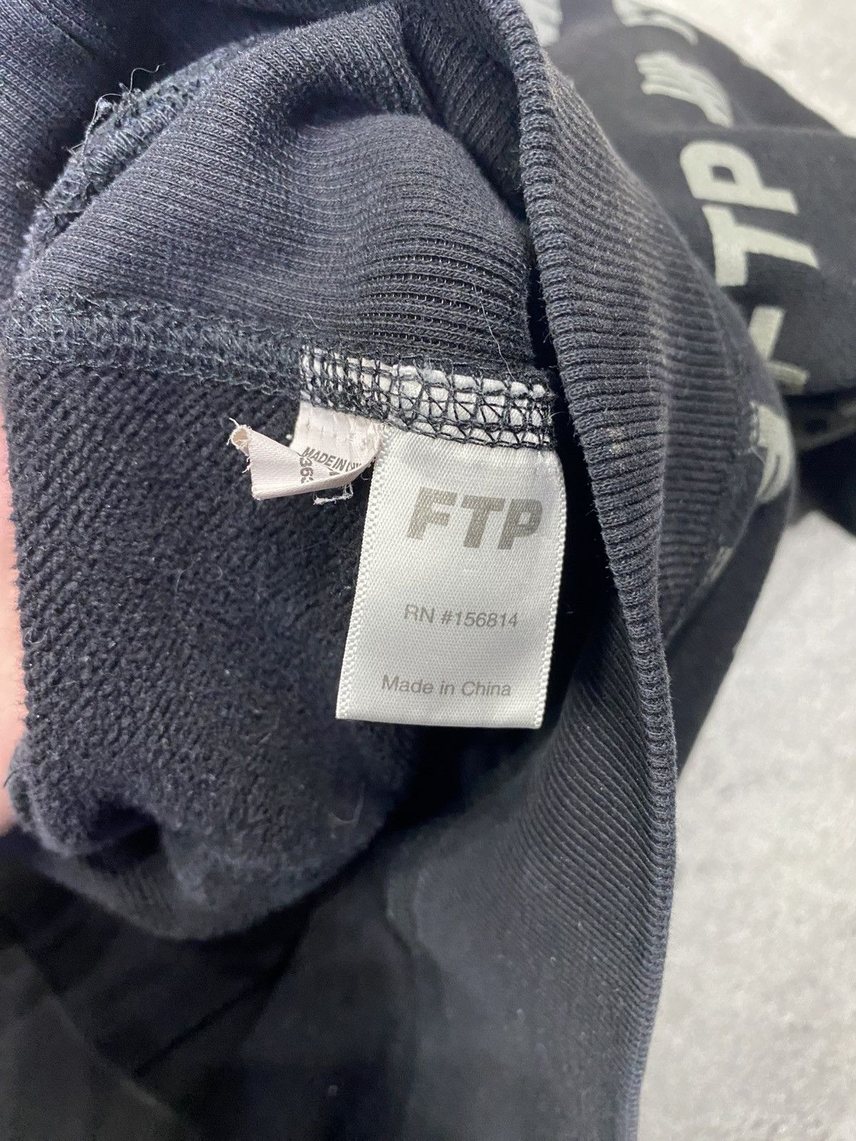 Fuck The Population × Undefeated FTP X undefeated fuckthepopulation hoodie all over OG Size US L / EU 52-54 / 3 - 7 Thumbnail