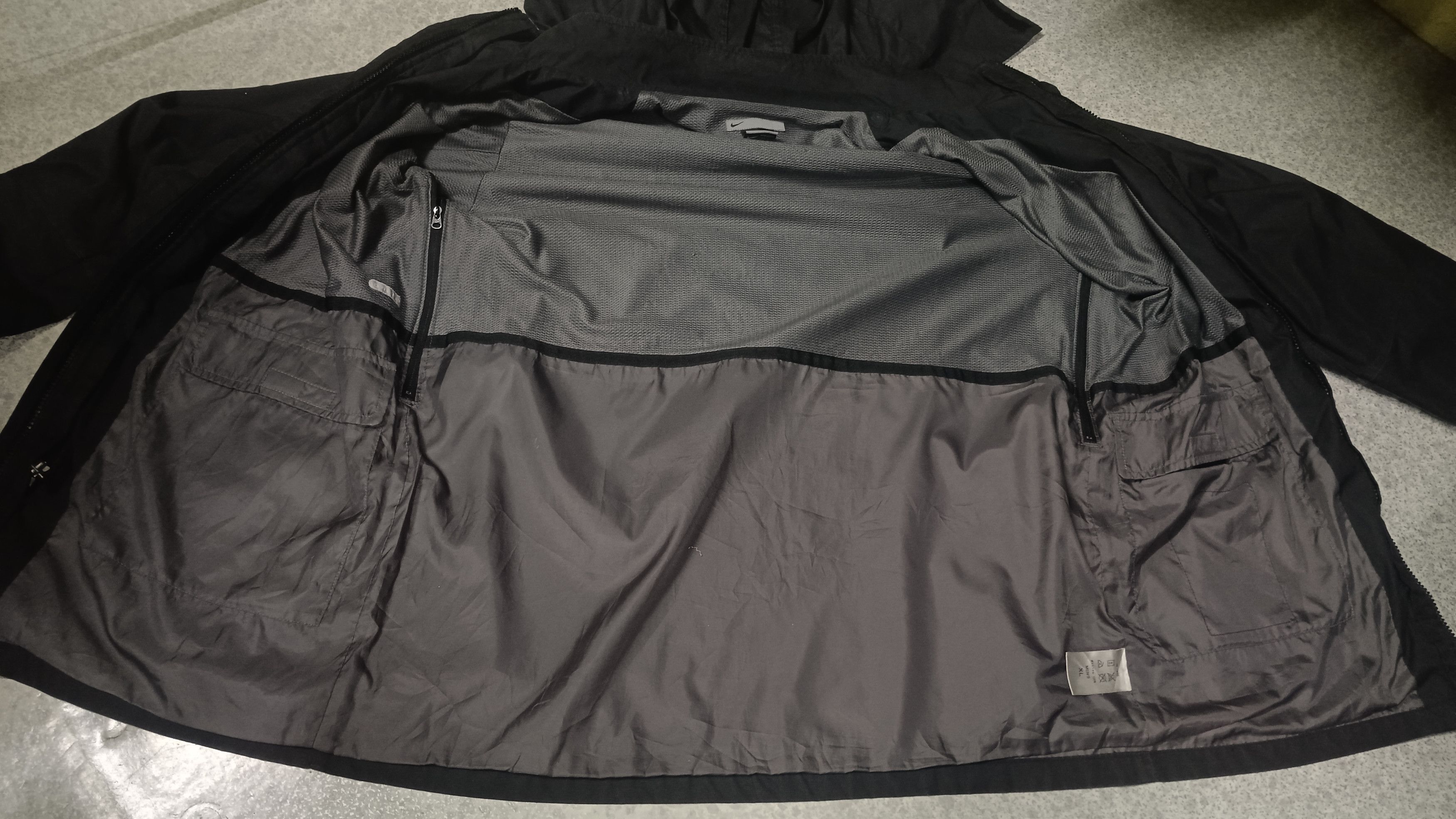 Nike Vintage Nike Clima-Fit / Dri-Fit Light Jacket Size US XL / EU 56 / 4 - 14 Thumbnail