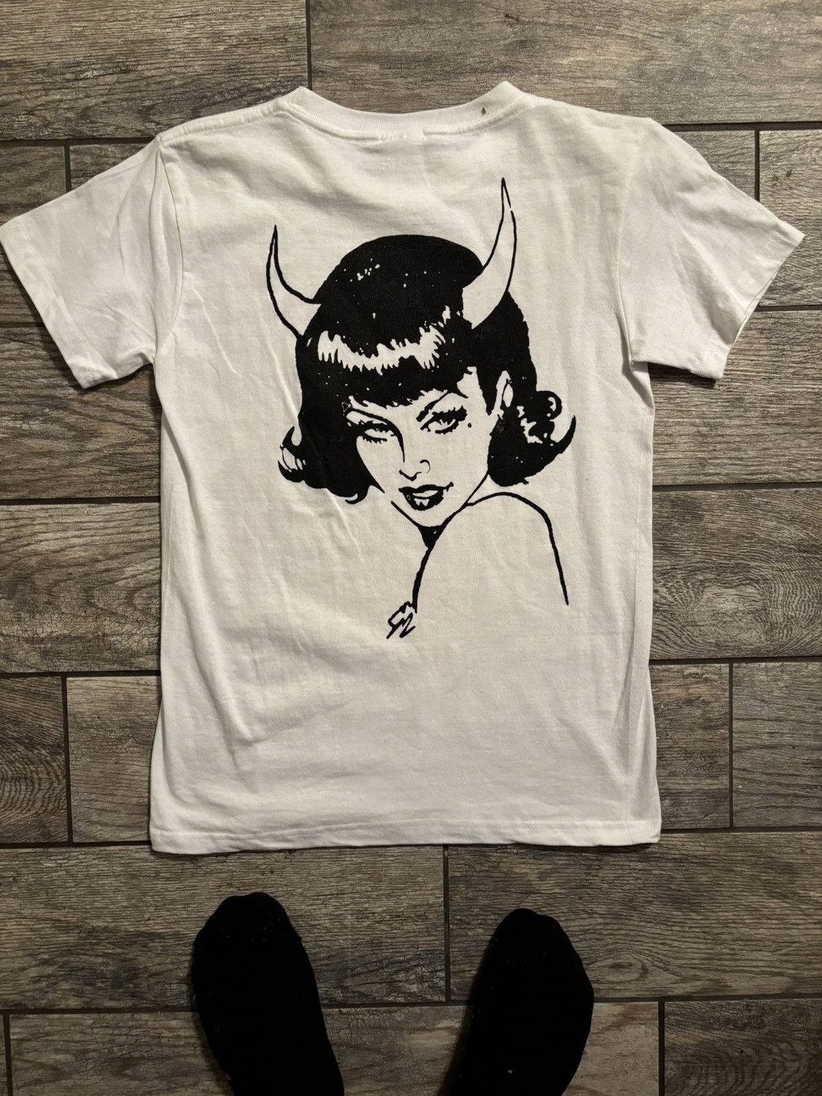 Other Men’s stay wild tshirt size small Size US S / EU 44-46 / 1 - 4 Thumbnail