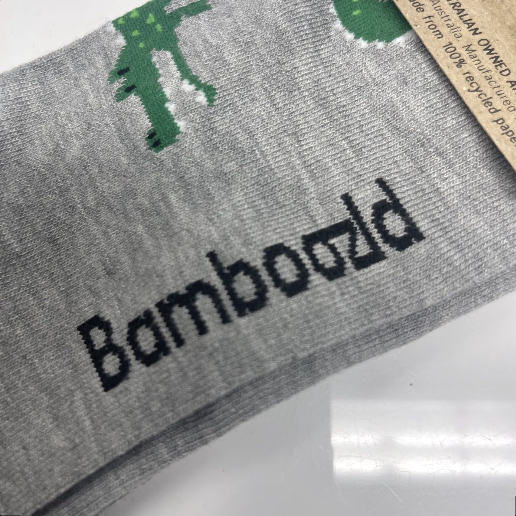 Vintage Bamboozld Socks Alligator Gray Green Mens 7-11 Sustainable Fiber New Preppy Adult Large Socks Mid Calf Gray All Seasons Mens Size ONE SIZE - 7 Thumbnail