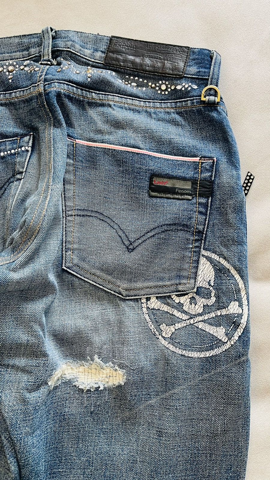 Fragment Design × Levi's Levi’s x Fragment Design x Mastermind Japan Size US 32 / EU 48 - 1 Thumbnail