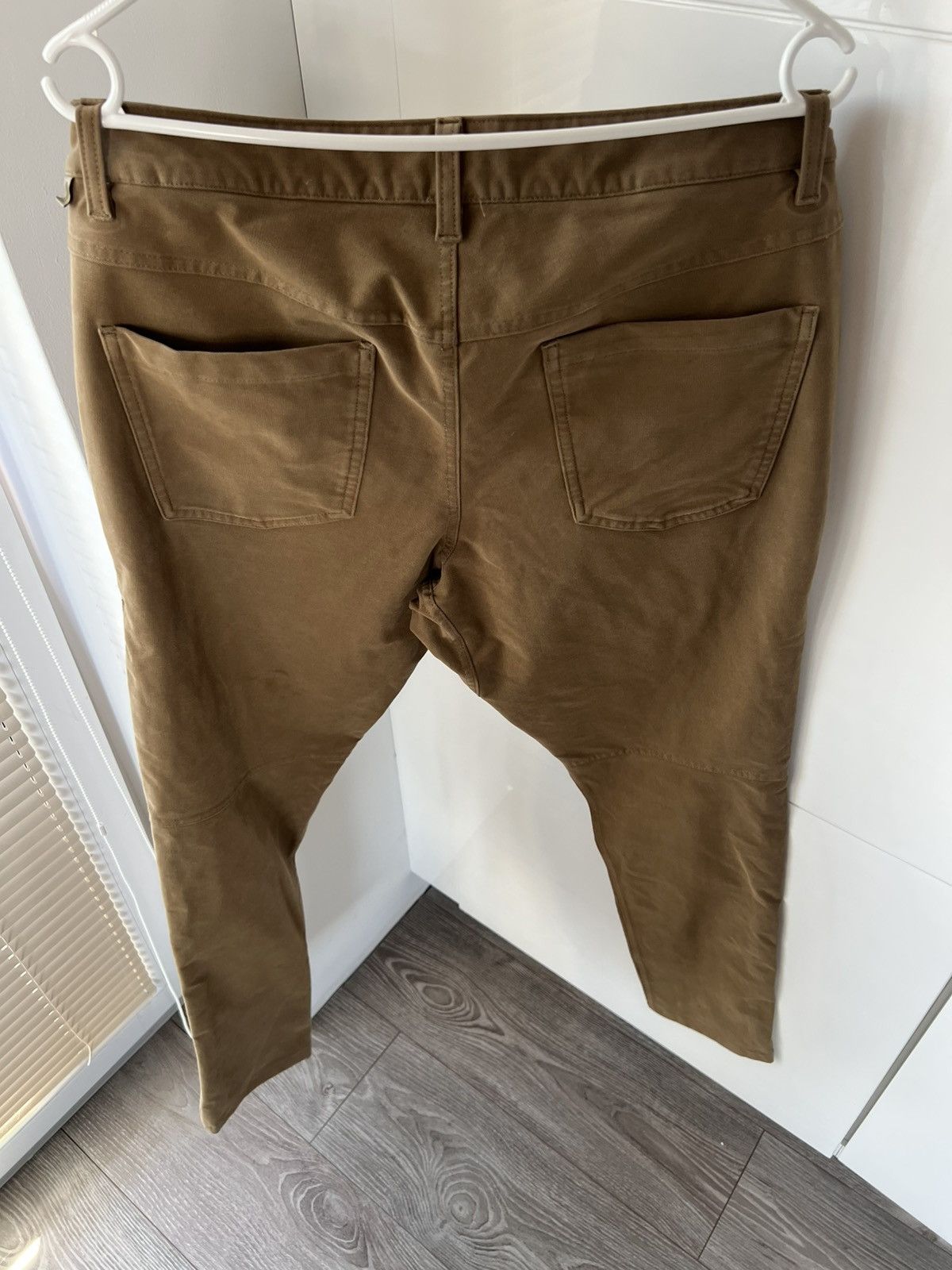 Lululemon Rare Lululemon Logo Secret Pocket Reflective Selvage Pants Size US 33 - 5 Thumbnail