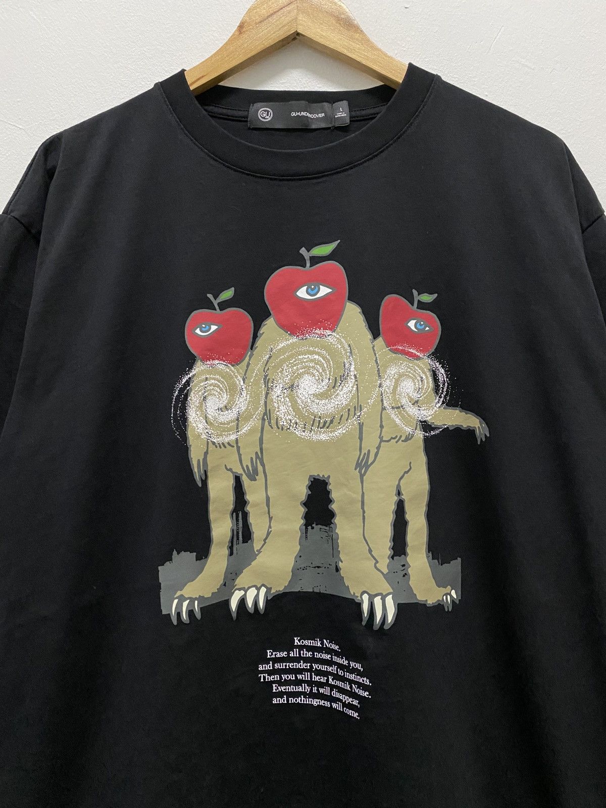 Designer × GU × Undercover Gu X Undercover T-Shirt Tee Size US L / EU 52-54 / 3 - 3 Thumbnail