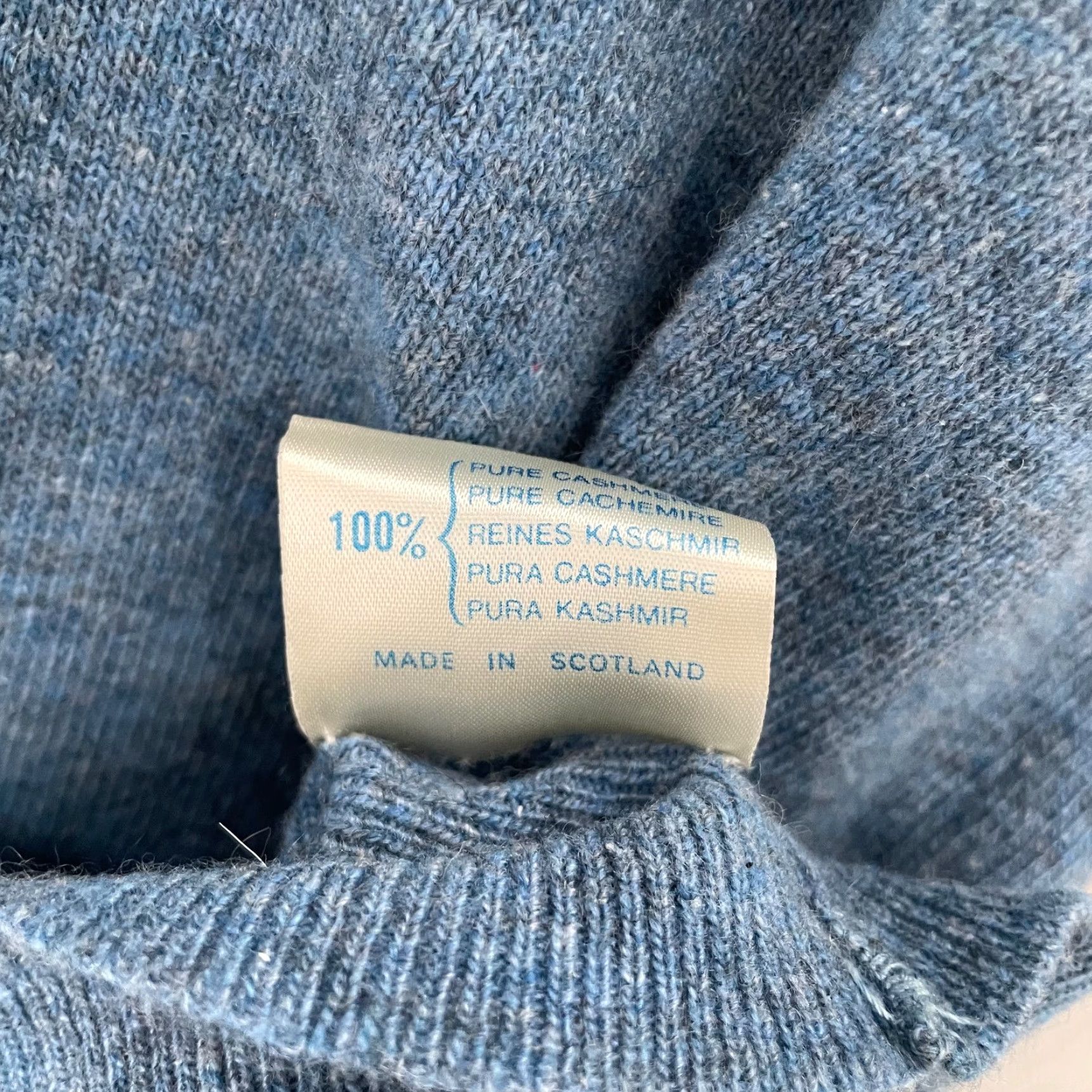 Vintage VINTAGE J.&D. McGeorge Ltd. Vest Adult 117cm/46" Blue Cashmere Made In Scotland Size US S / EU 44-46 / 1 - 4 Thumbnail