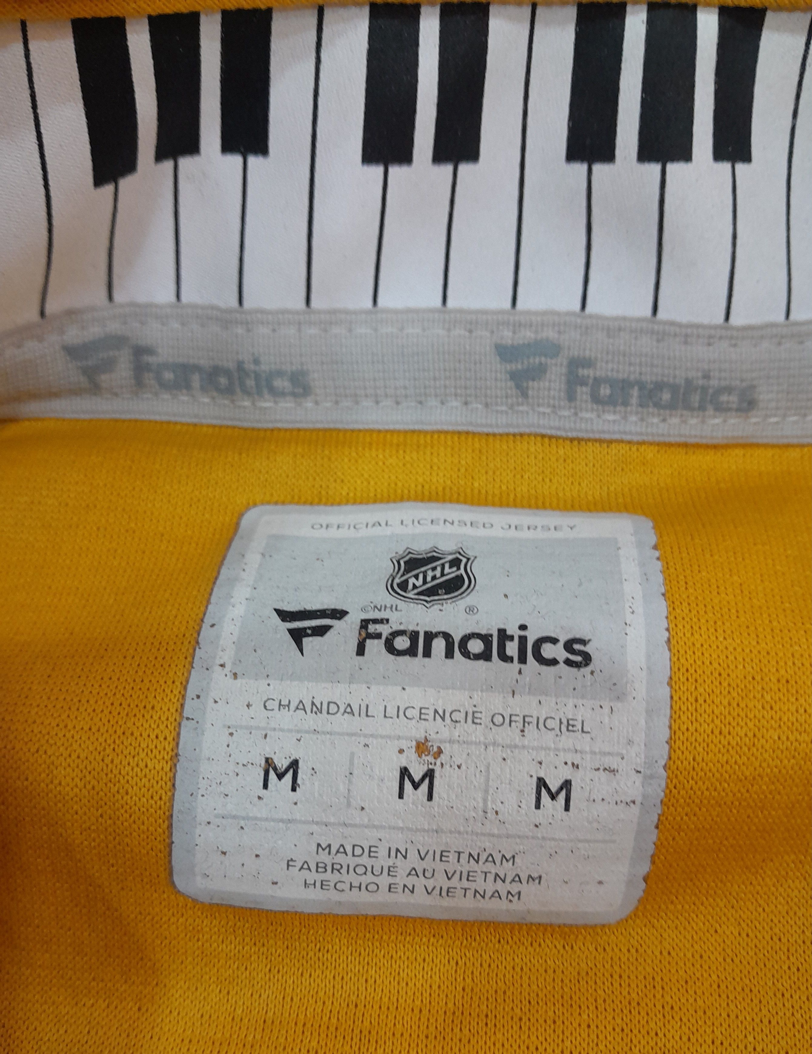 NHL NASHVILLE PREDATORS Jersey. Size US M / EU 48-50 / 2 - 8 Thumbnail