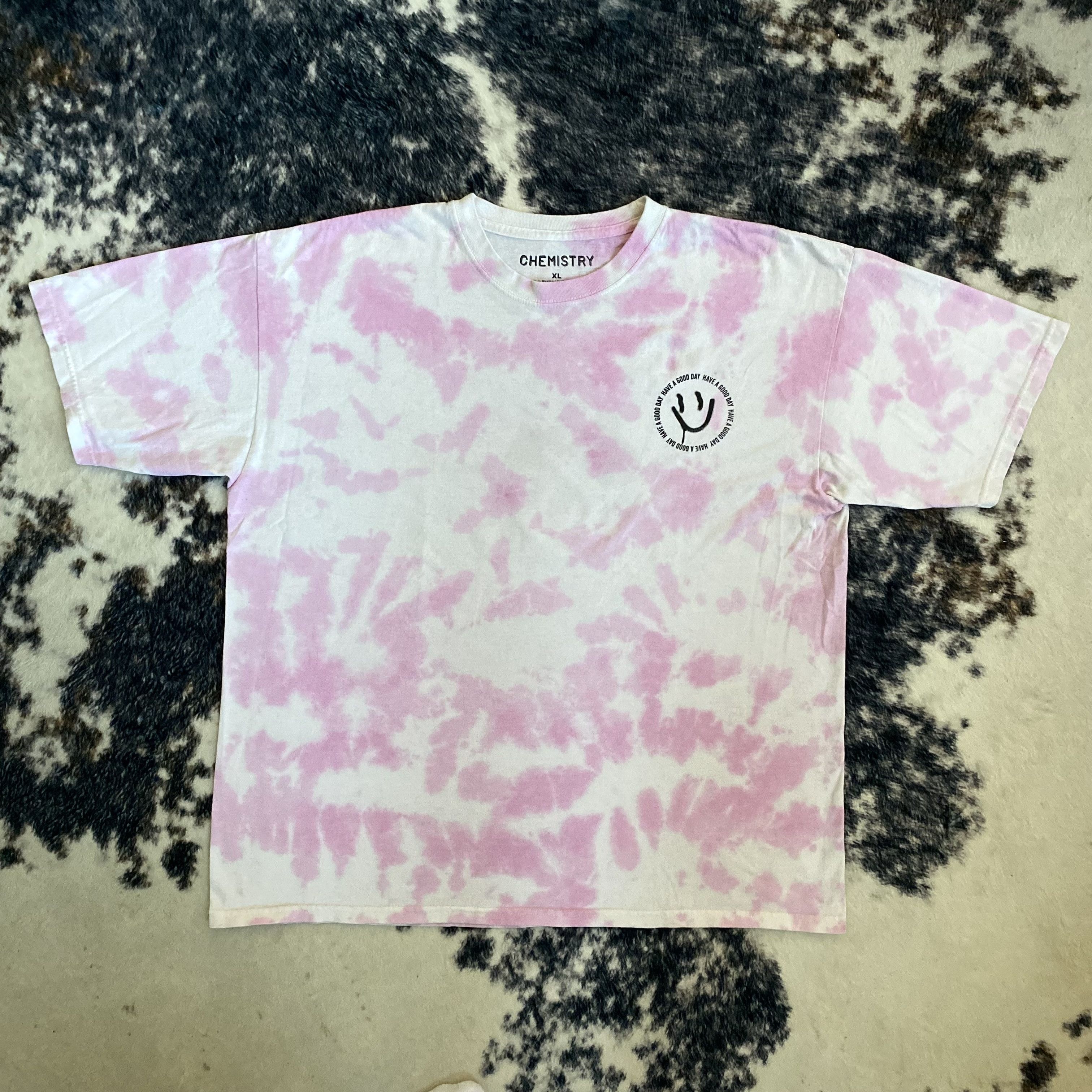 Chemistry Happy Smiley “Have A Good Day” Tie-Dye T-shirt in Pink Size US XL / EU 56 / 4 - 1 Thumbnail