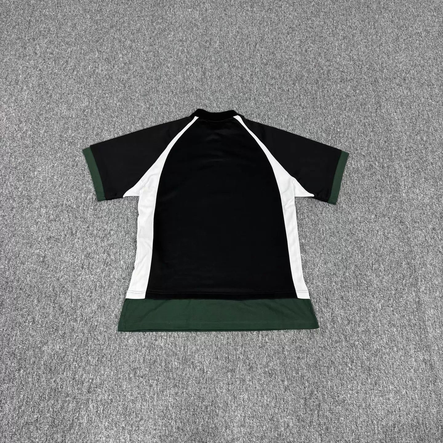 Balenciaga Balenciaga Colorblock Double Hook Embro Polo XXS Size US XXS / EU 40 - 2 Thumbnail
