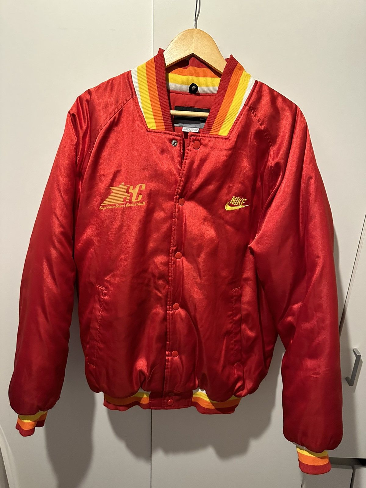 image of Nike Air Supreme Court Jacket Size L Vintage Retro in Red, Men's