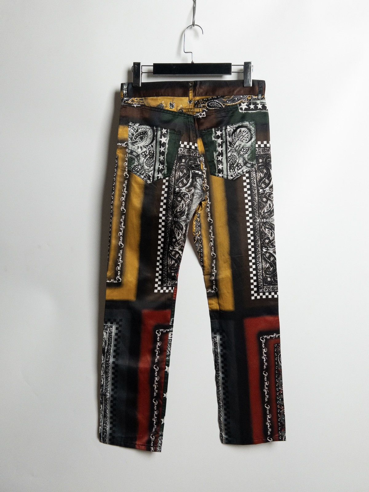 Jean Paul Gaultier - 𝐉𝐞𝐚𝐧 𝐏𝐚𝐮𝐥 𝐆𝐚𝐮𝐥𝐭𝐢𝐞𝐫 𝐅𝐮𝐥𝐥 𝐏𝐫𝐢𝐧𝐭𝐞𝐝 𝐏𝐚𝐧𝐭 - Size 27" / US 4 / IT 40 - 5 Thumbnail