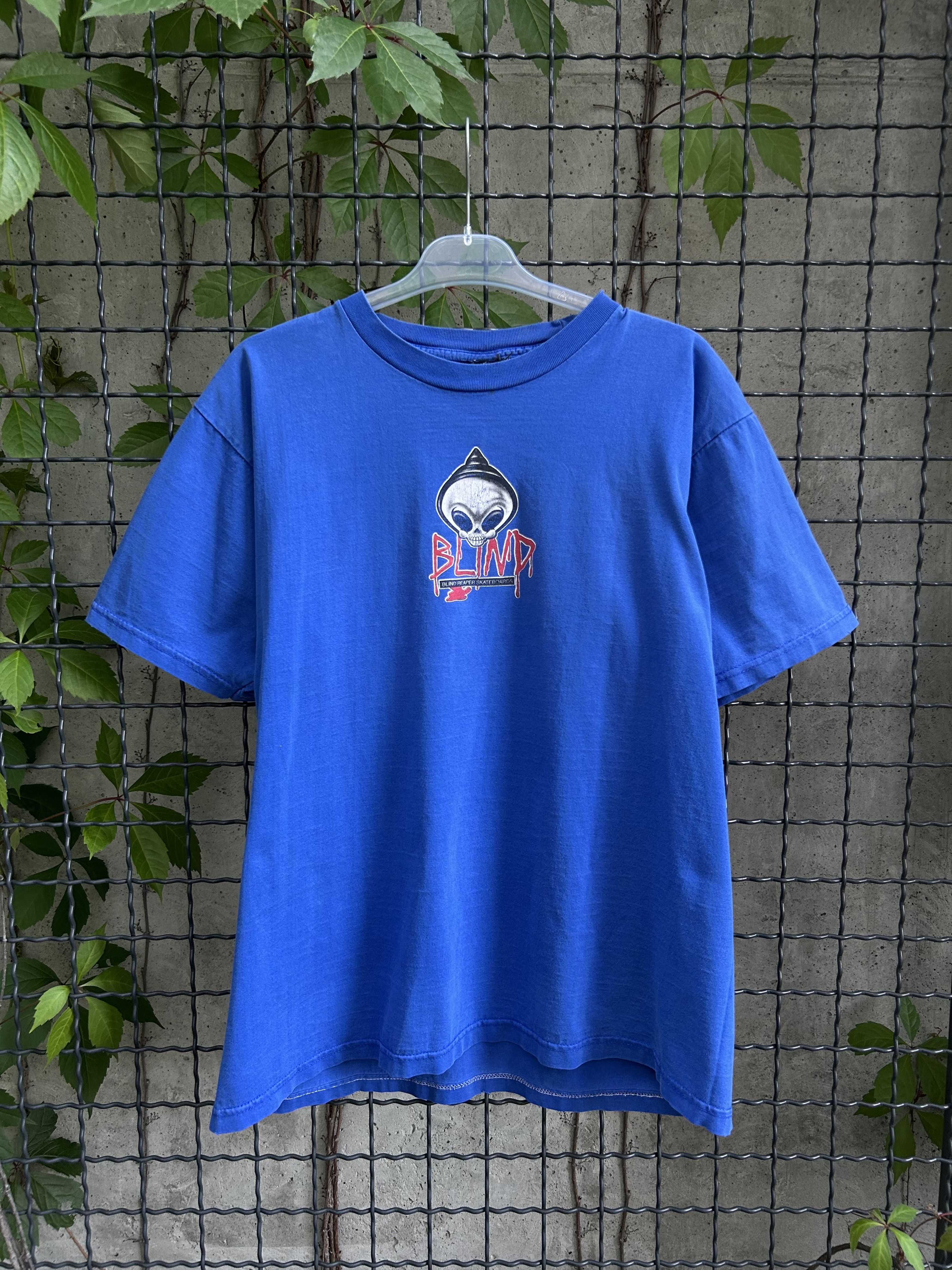Blind Skateboards Vintage 90s Blind Skateboards Graphic T-shirt Size US XL / EU 56 / 4 - 1 Thumbnail