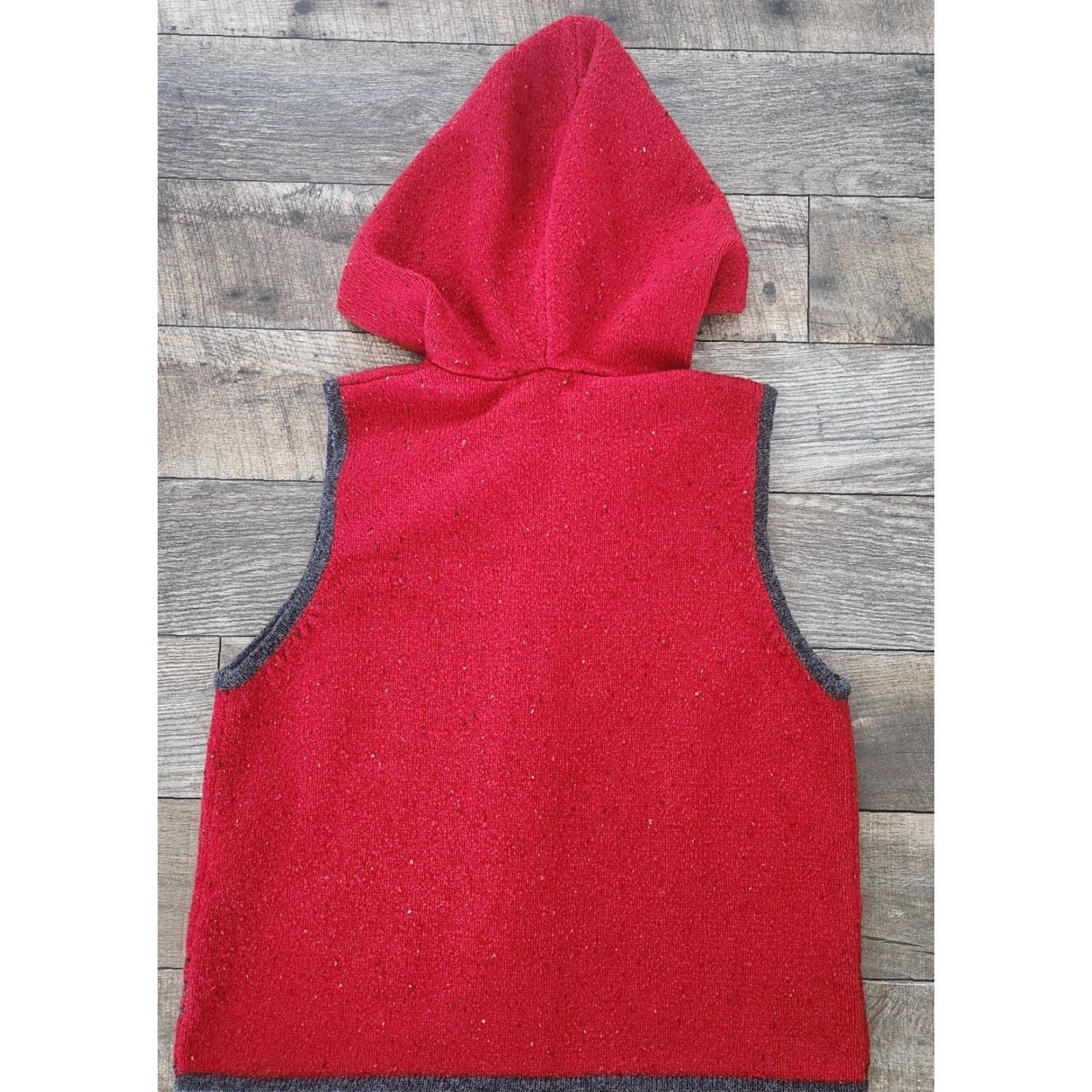 Vintage Woolrich Wool Blend Hooded Sweater Vest Zipper Pineapples Beaded Women Size M Red Woolrich Size M / US 6-8 / IT 42-44 - 4 Thumbnail