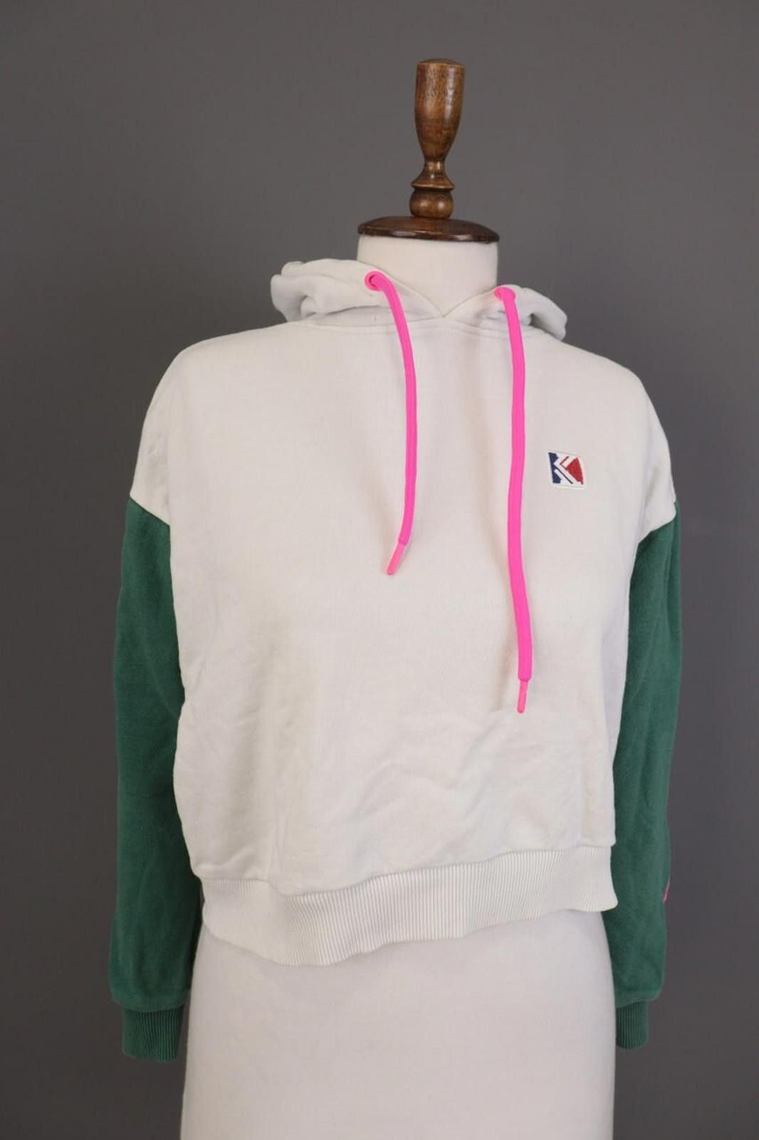 Karl Kani Karl Kani White Hooded Cropped Sweatshirt Sweater Size XS Size XS / US 0-2 / IT 36-38 - 7 Thumbnail