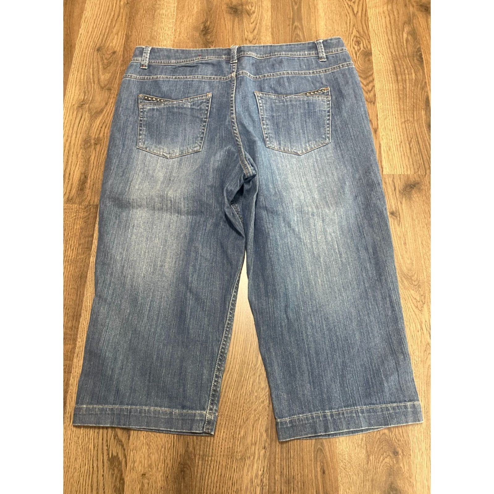 Vintage Northcrest Jeans Women's 12 Blue Denim Capri Pockets Regular Inseam 18 Vintage No Size 34" / US 12 / IT 48 - 2 Thumbnail