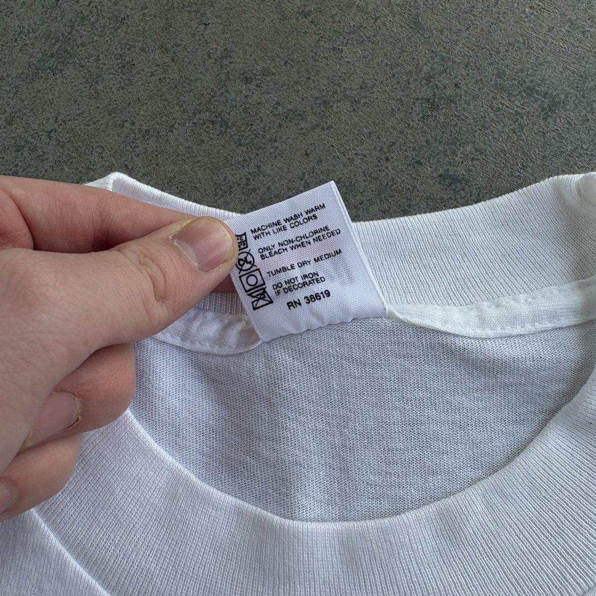 Anvil × Vintage Vintage 1992 Elvis Anvil T-Shirt Large Postage Stamp White Size US L / EU 52-54 / 3 - 11 Thumbnail