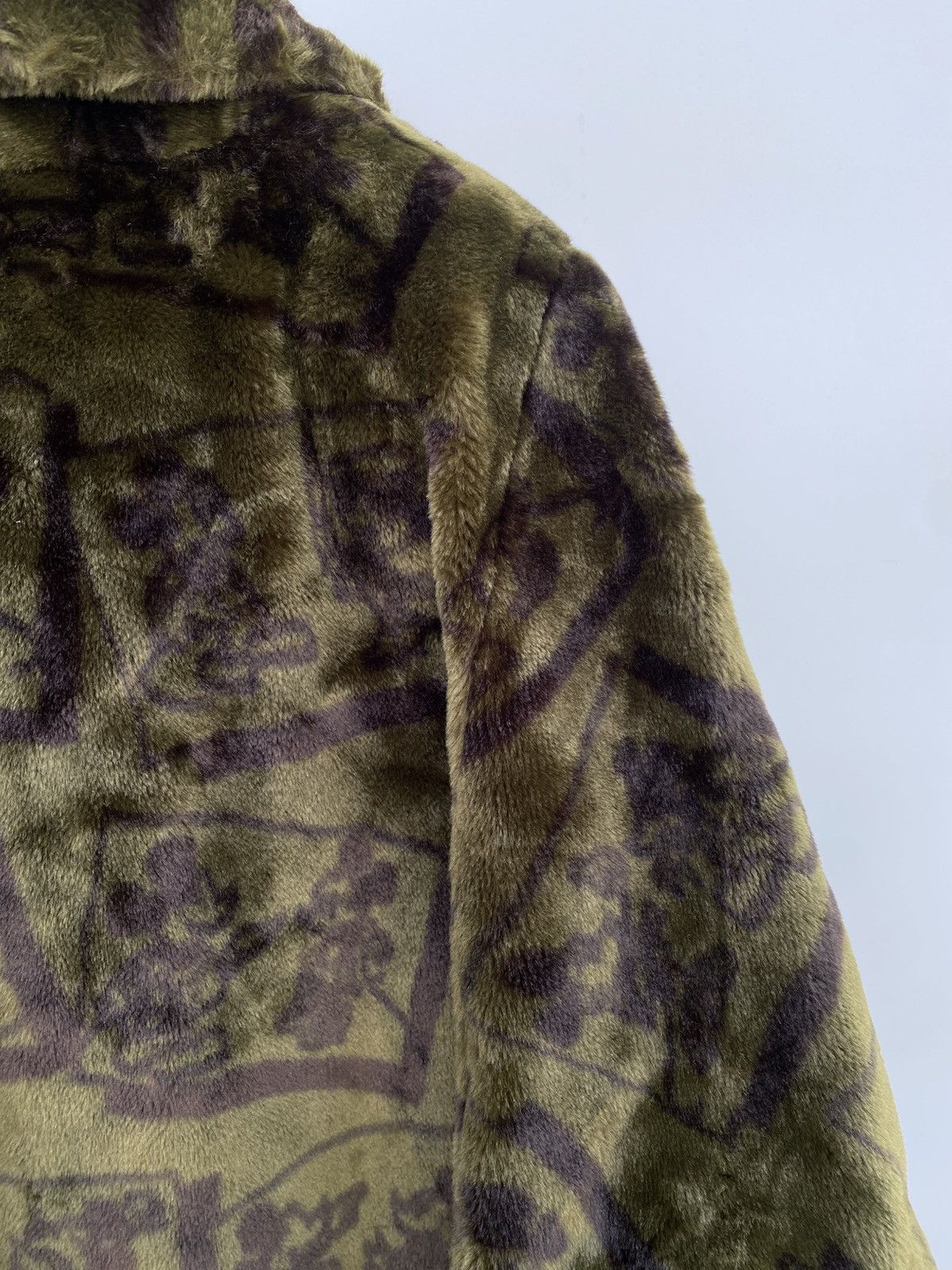 Mickey Mouse 1992 Apparence x Mickey Mouse Faux Fur Double Breasted Coat Size US M / EU 48-50 / 2 - 13 Thumbnail