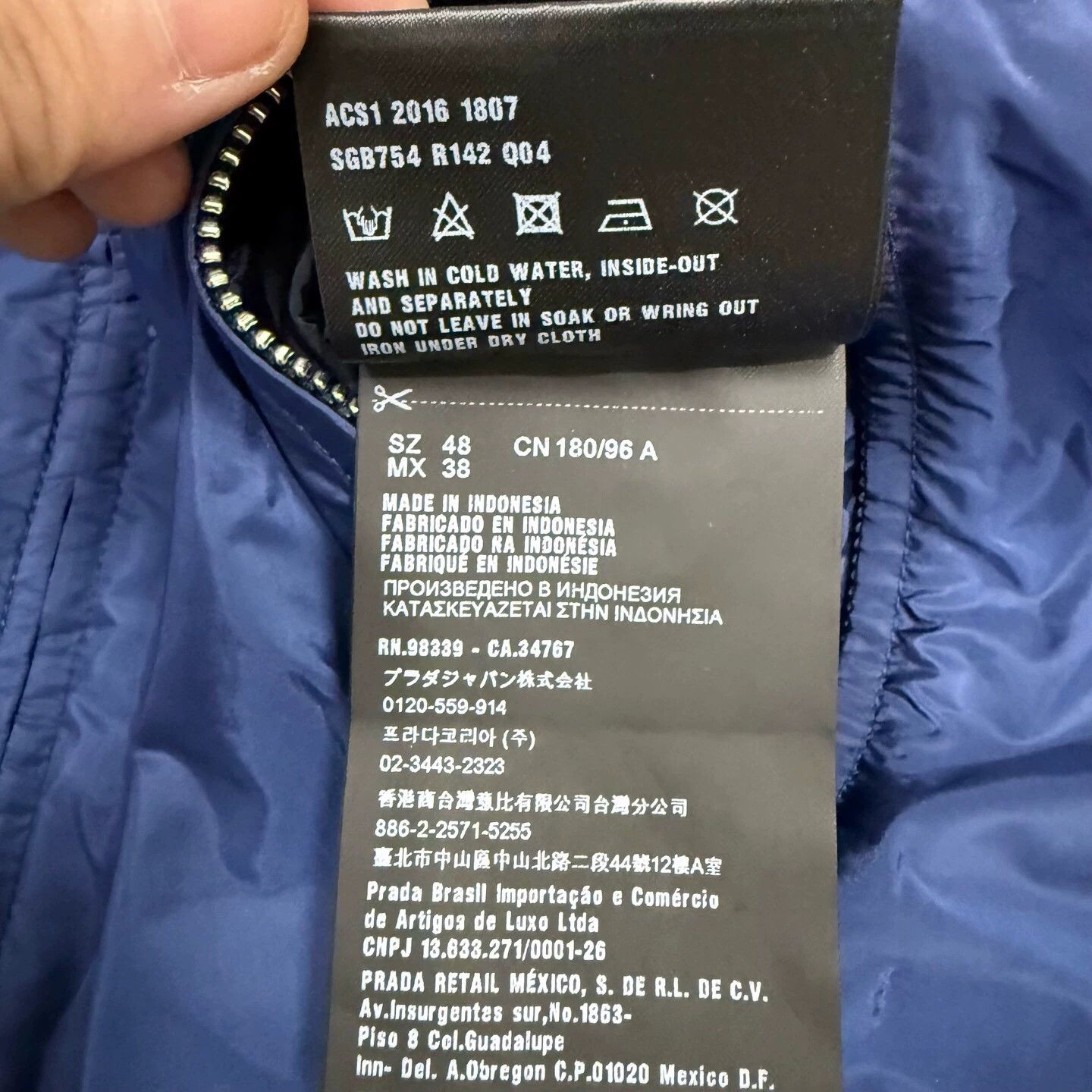 Prada Prada blue 2-sided hem logo mint jacket 48 Size US M / EU 48-50 / 2 - 5 Thumbnail