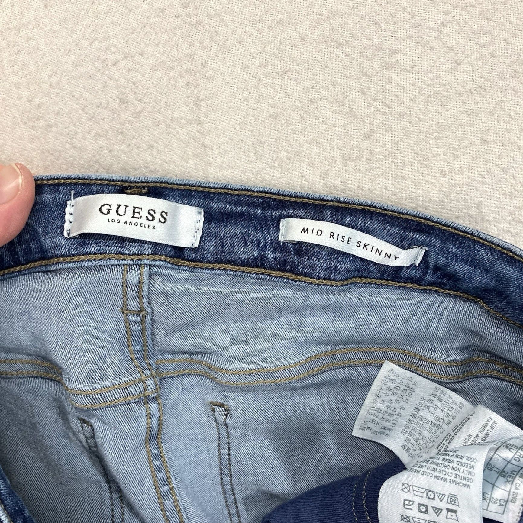 Guess GUESS Skinny Jeans Women 28 Blue Denim Mid Rise Distressed Zip Fly 5-Pocket Curvy Classic Modern Size 28" / US 6 / IT 42 - 3 Thumbnail
