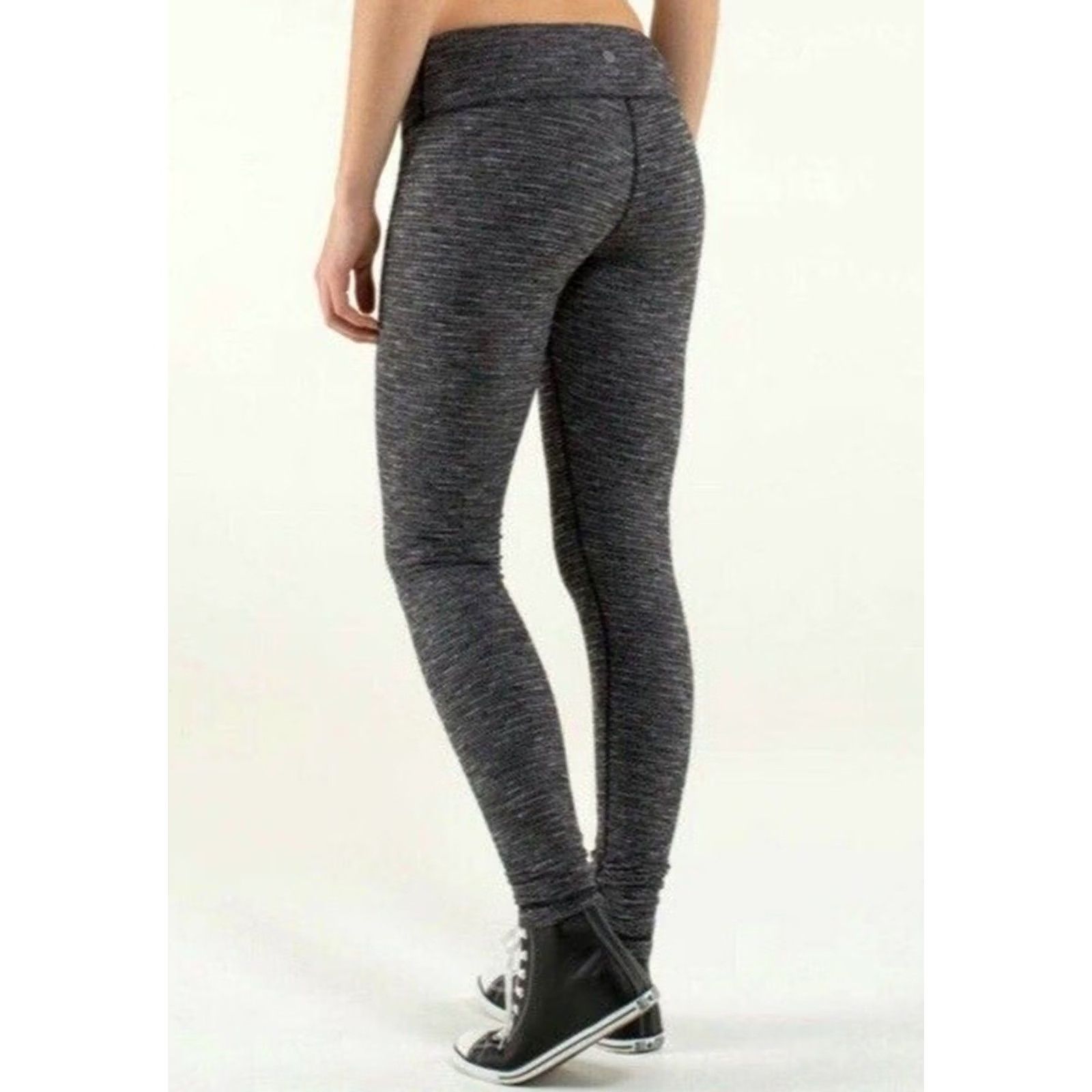 Lululemon VINTAGE Lululemon Wunder Under Leggings Variegated Knit Heathered Coco Pique Women's 6 Size 28" / US 6 / IT 42 - 2 Thumbnail