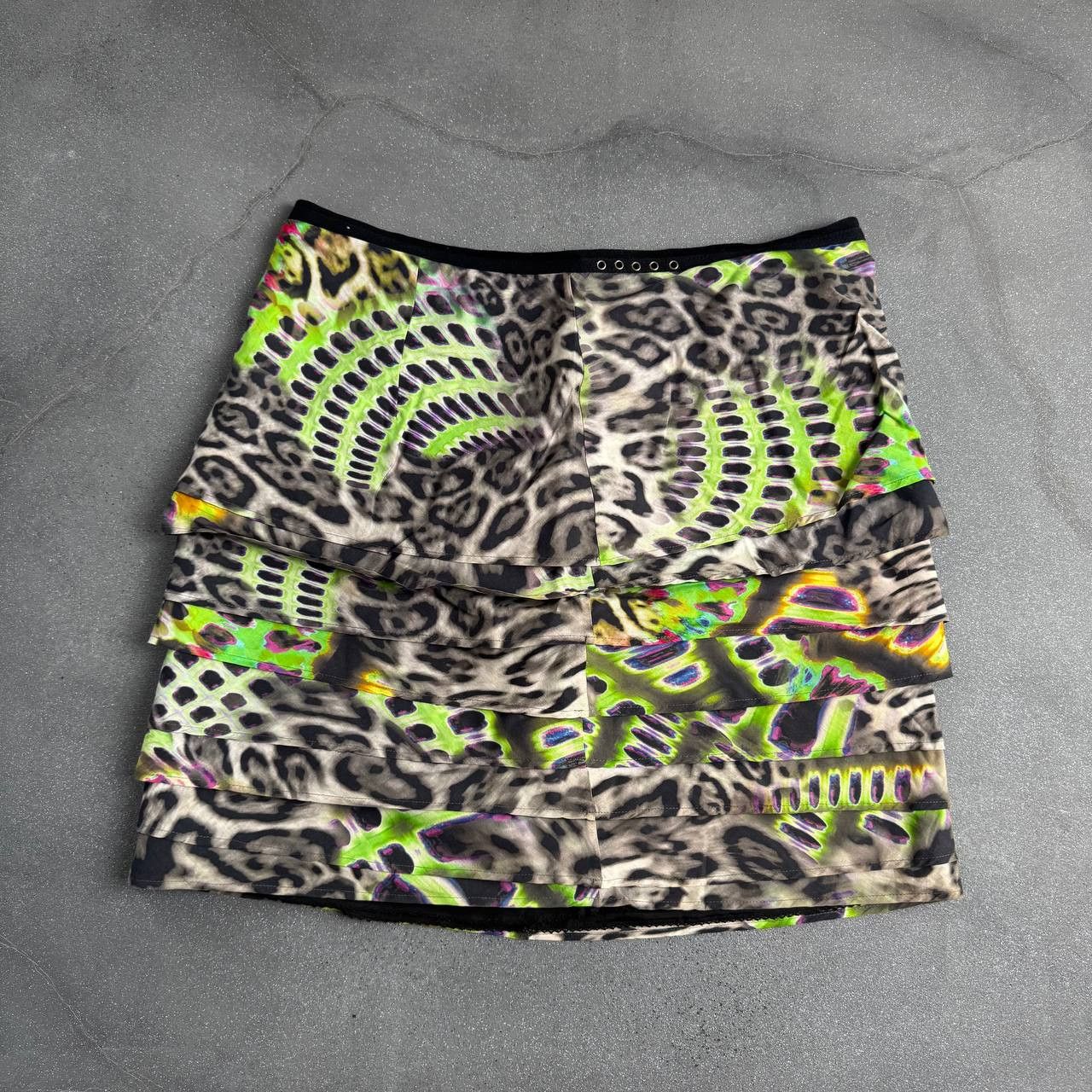 Japanese Brand Marc Cain 2000's Leopard Printed Pleated Skirt Size 32" / US 10 / IT 46 - 1 Thumbnail
