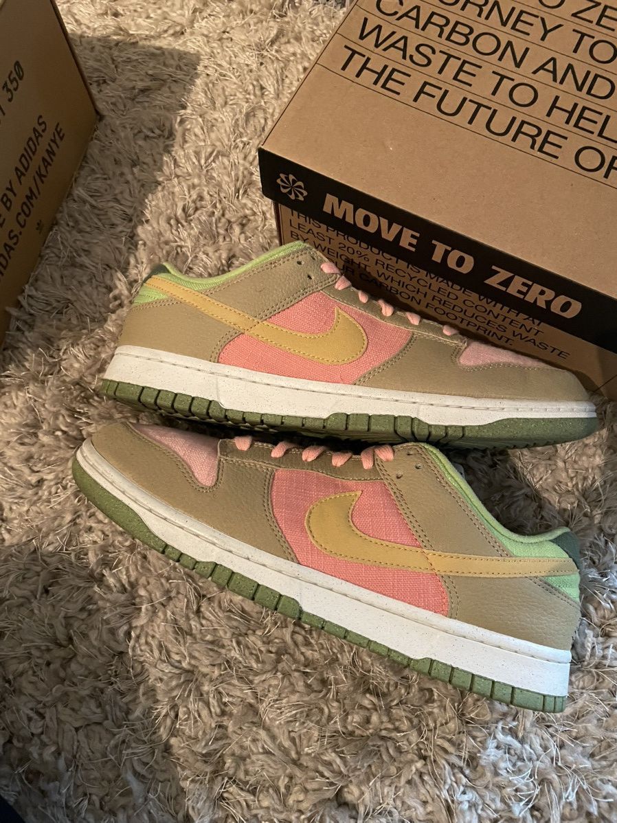 Nike Nike Dunk Low Sun Club Arctic Orange Sanded Gold Size US 10 / EU 43 - 2 Thumbnail