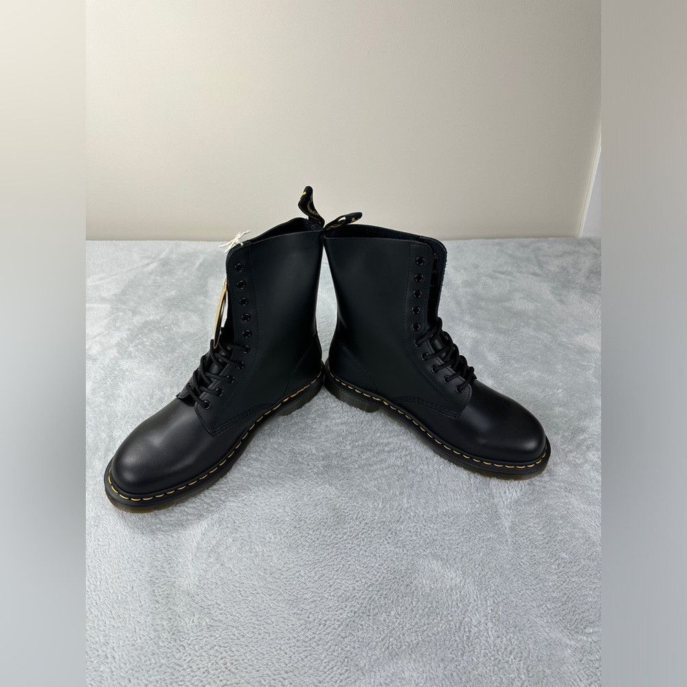 Dr. Martens Dr Martens NWT 1490 Smooth Black Leather Mid Calf Boots 9 U Size US 10 / EU 43 - 9 Thumbnail