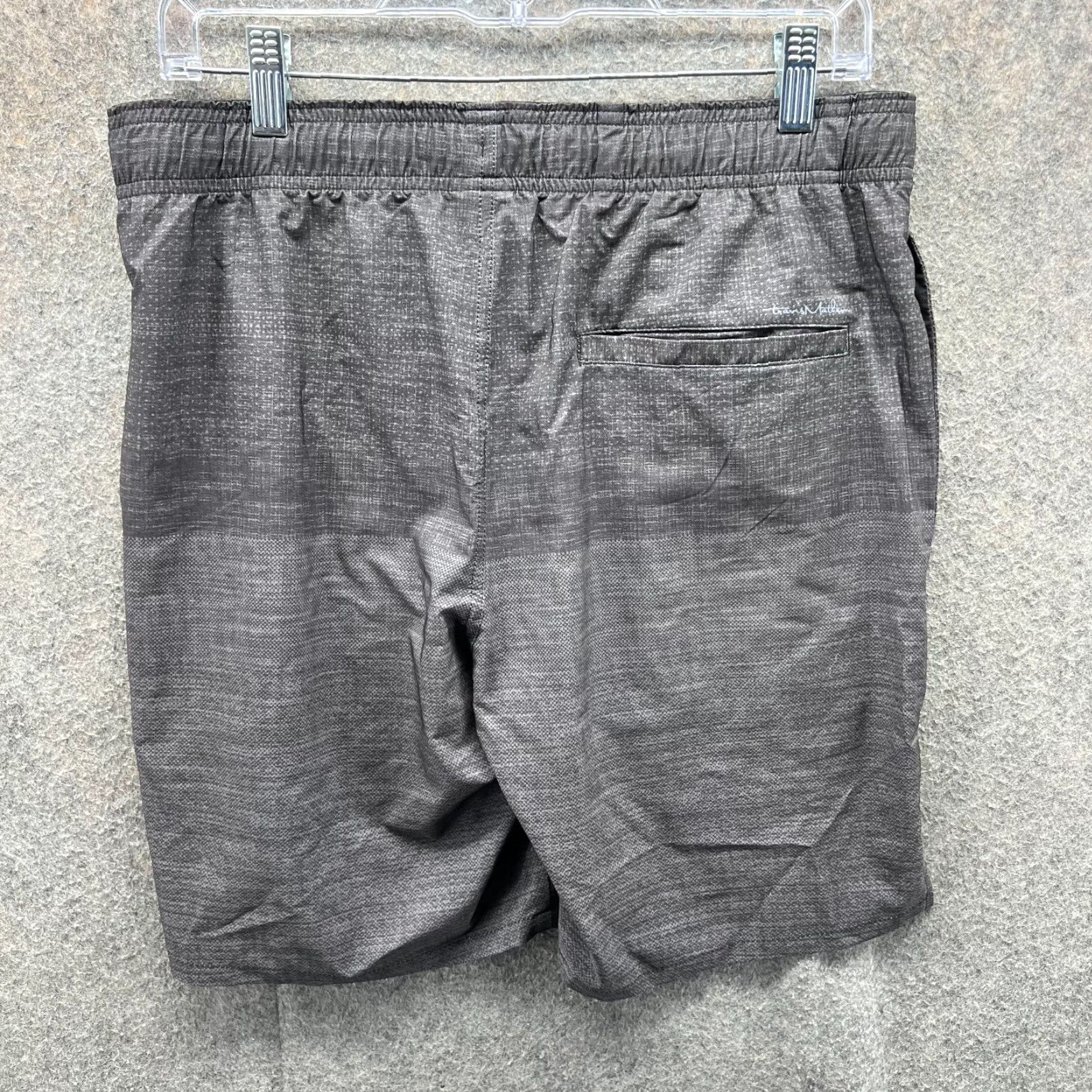 TravisMathew **VINTAGE TRAVIS MATHEW MEDIUM GRAY BOARD SHORTS** User: VINTAGE TRAVIS MATHEW MEDIUM GRAY BOARD SHORTS Size US 31 - 2 Thumbnail