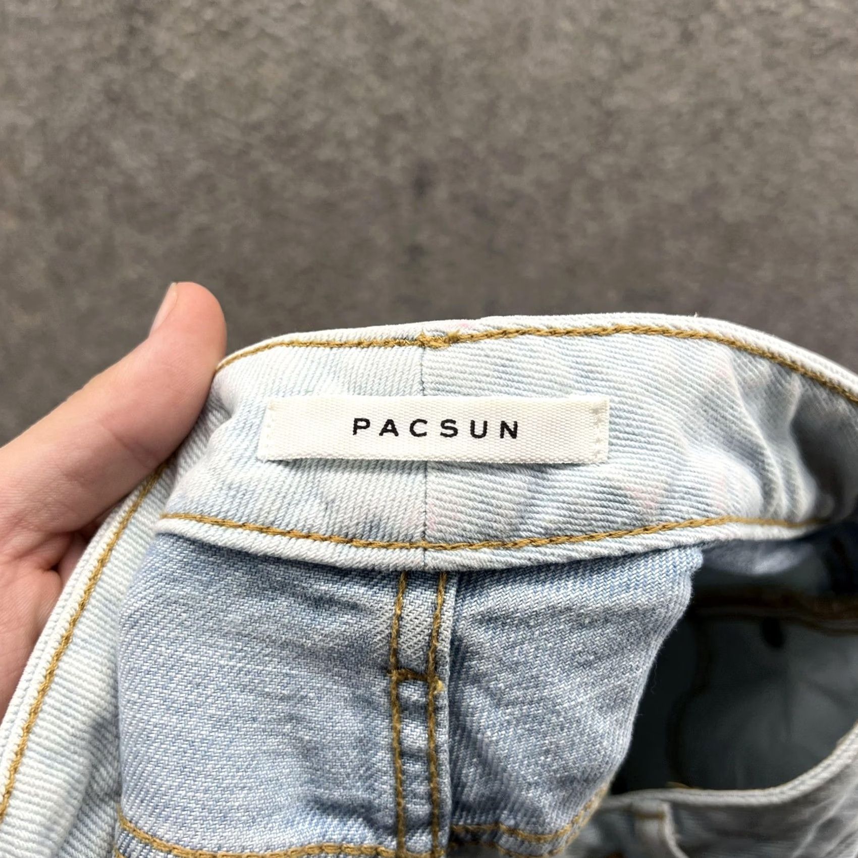 Pacsun PacSun Jeans Womens 24 Light Wash Patchwork Colorblock Mom High Rise Denim - Jeans - Womens - 24 - Light - Blue Size 42" / US 20 - 5 Thumbnail