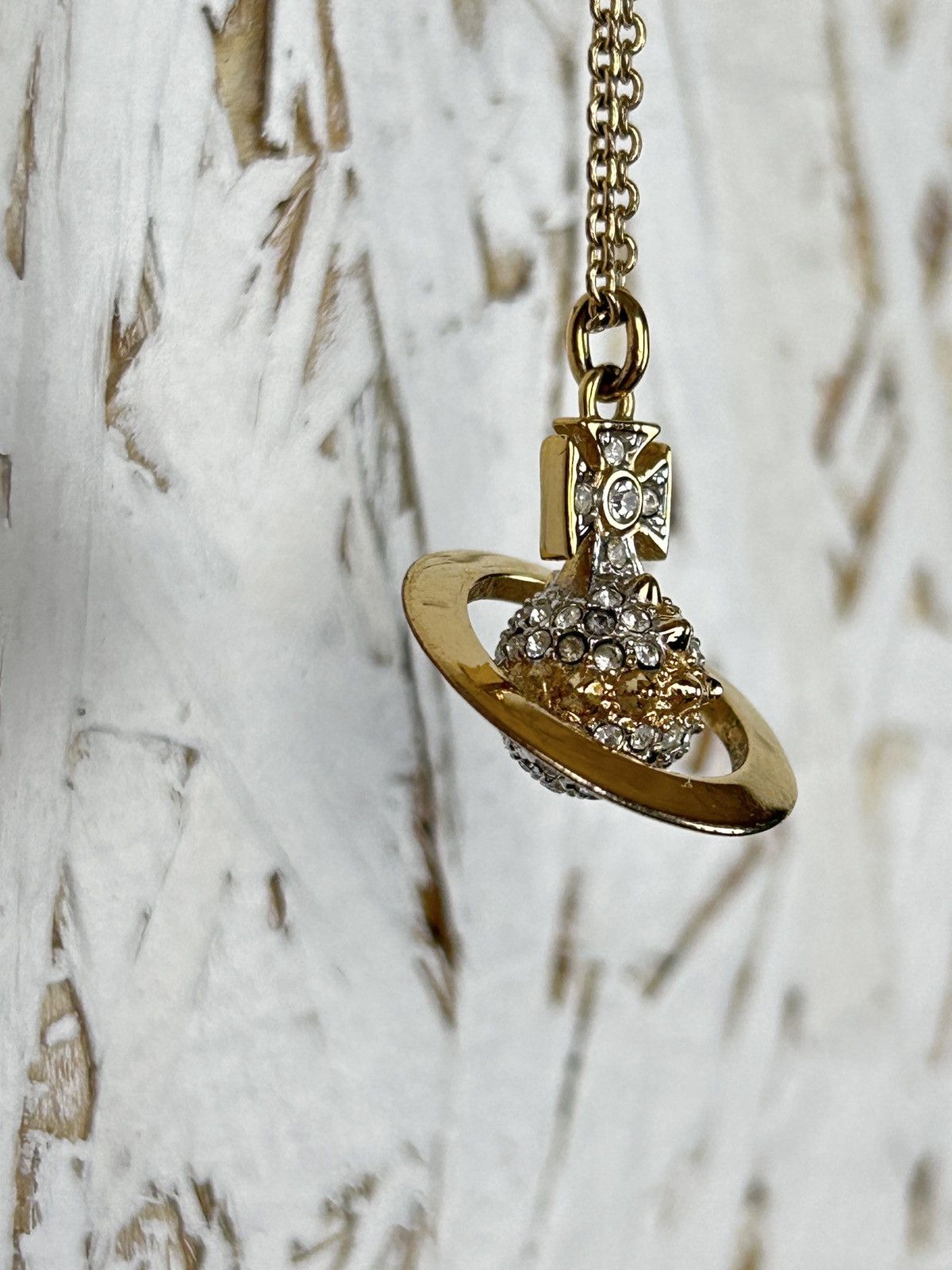 Vivienne Westwood Vivienne Westwood Rare Tilted Rhinestone 3D Pendant Necklace Size ONE SIZE - 10 Thumbnail