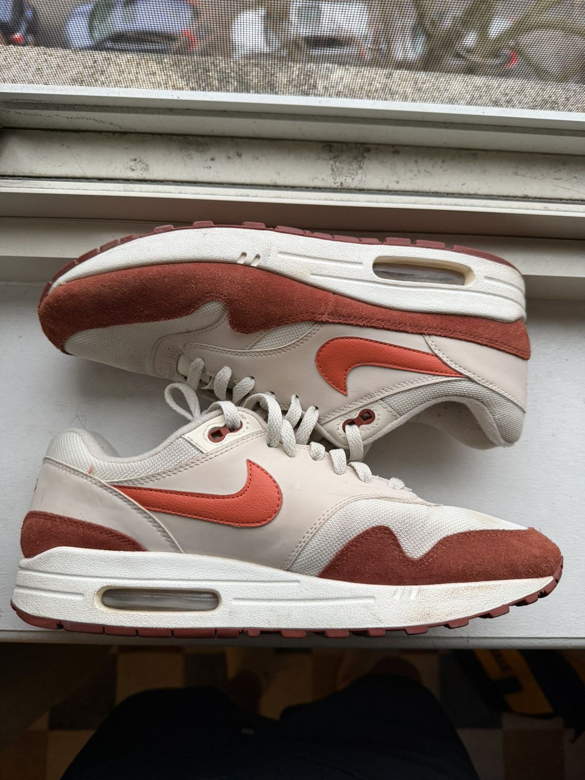 Nike Nike AIR MAX 1 'MARS STONE' Size US 10 / EU 43 - 2 Thumbnail
