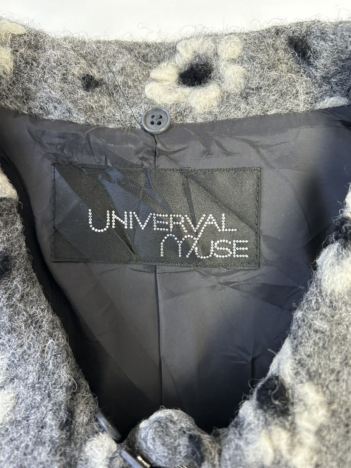 Japanese Brand UNIVERVAL MUSE LONG FLEECE COAT Size ONE SIZE - 4 Thumbnail