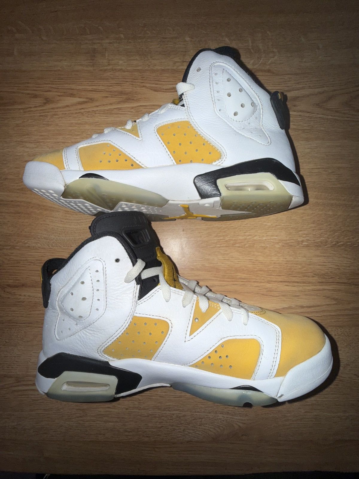 Jordan Brand Jordan 6 “ochre” Size US 6 / EU 39 - 3 Thumbnail