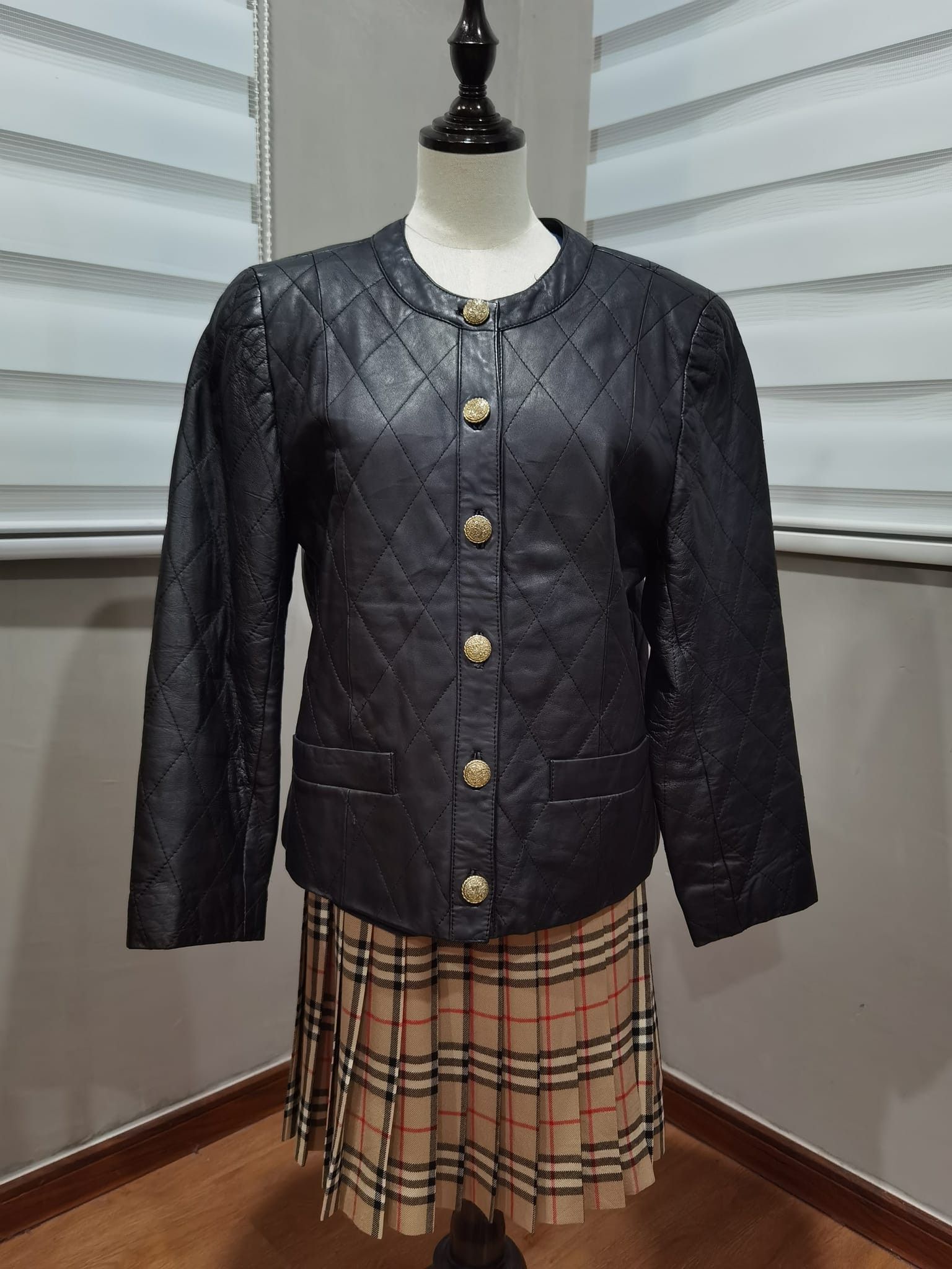 Japanese Brand Vintage leather jacket woman S 2038 Size S / US 4 / IT 40 - 1 Thumbnail
