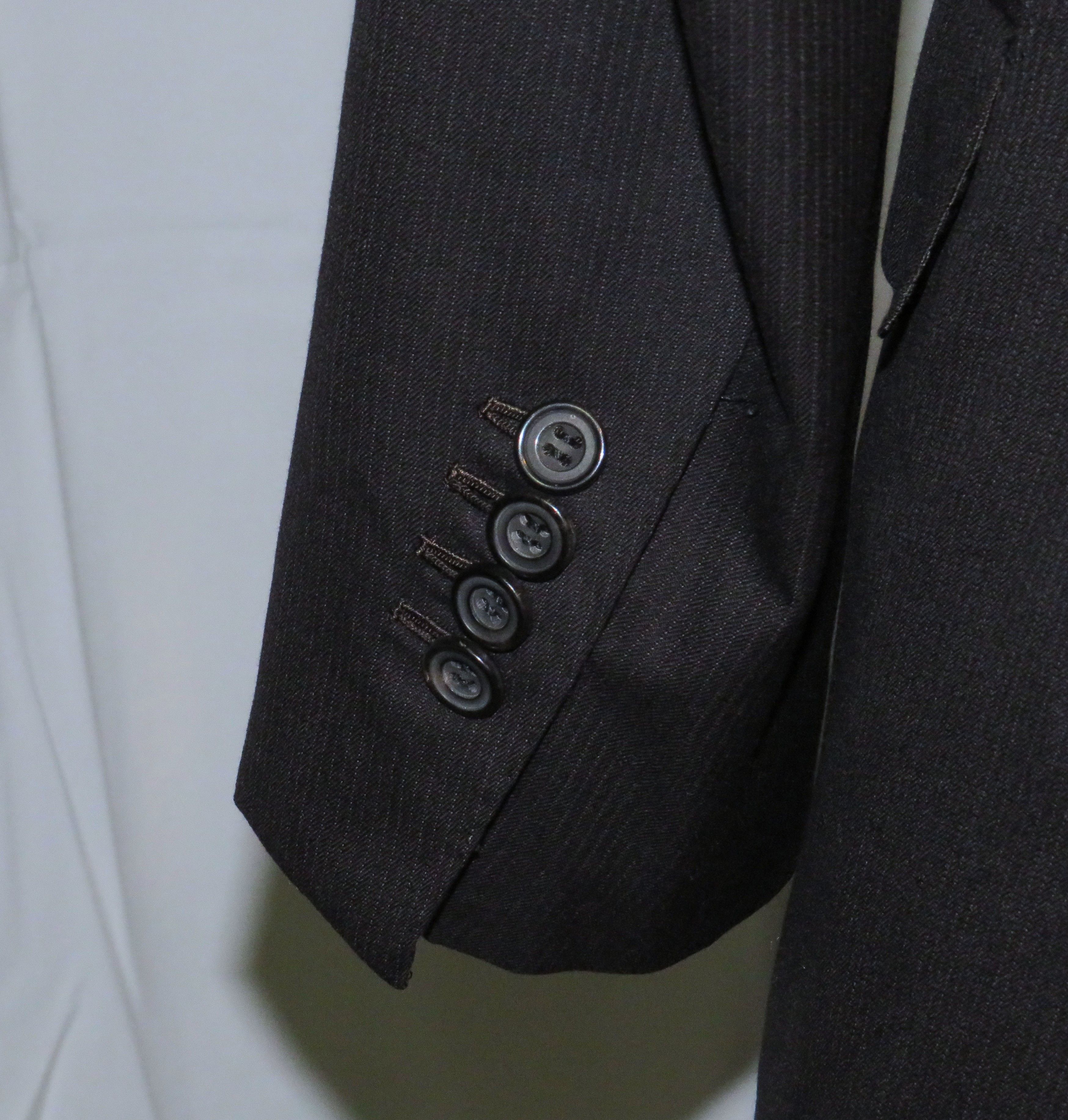 Kiton 8% Vicuna Argentina Dark Gray Stripe Three Roll Two Suit 42R Size 42R - 11 Thumbnail