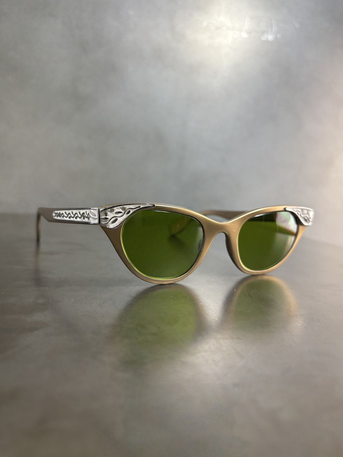 American Optical × Other × Vintage 1960s Tura Sunglasses 1950s Vintage Bronze Metal Turanette Size ONE SIZE - 1 Thumbnail