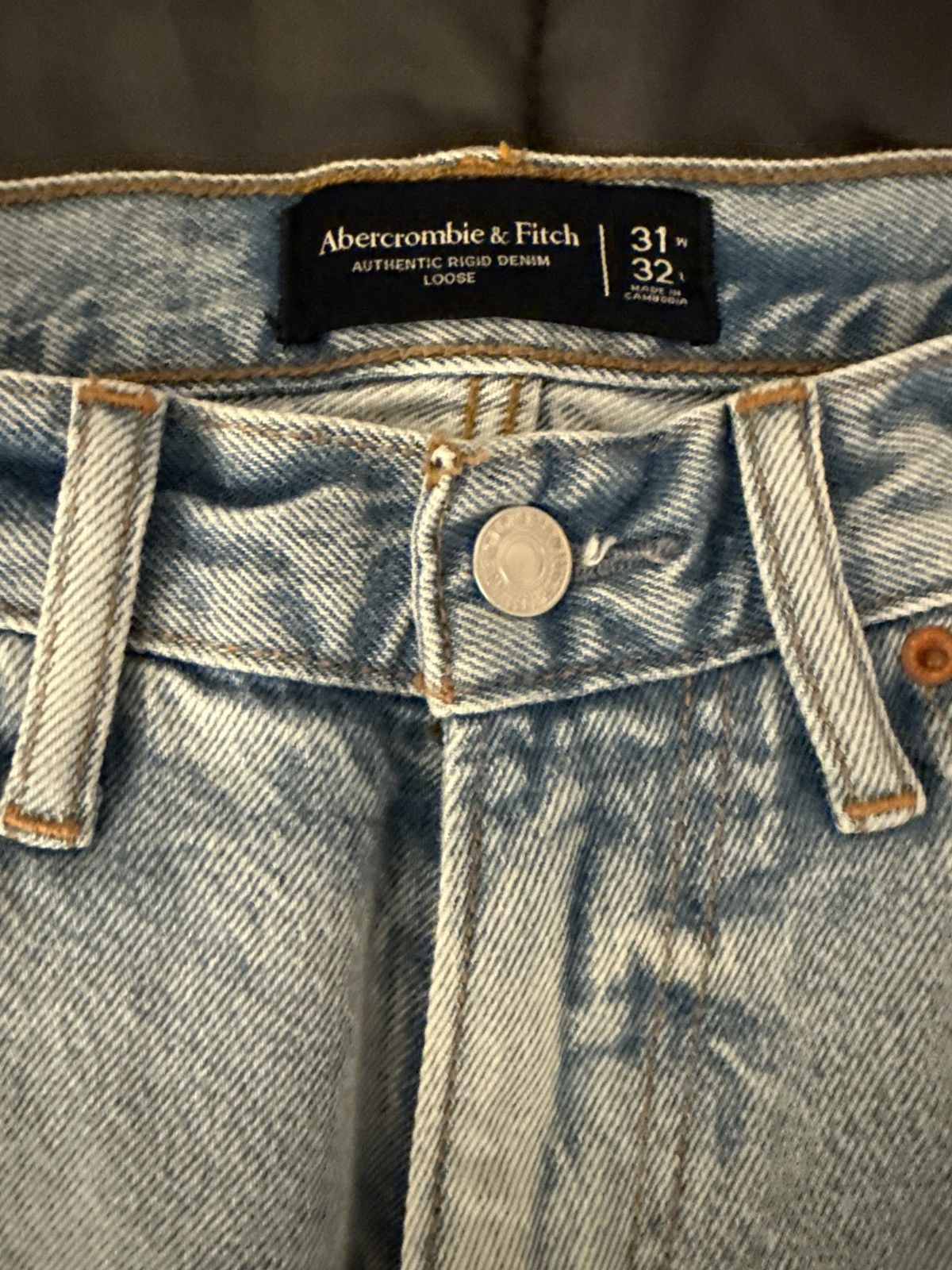 Abercrombie & Fitch Men’s Abercrombie & Fitch Authentic Rigid denim Loose Size US 31 - 3 Thumbnail