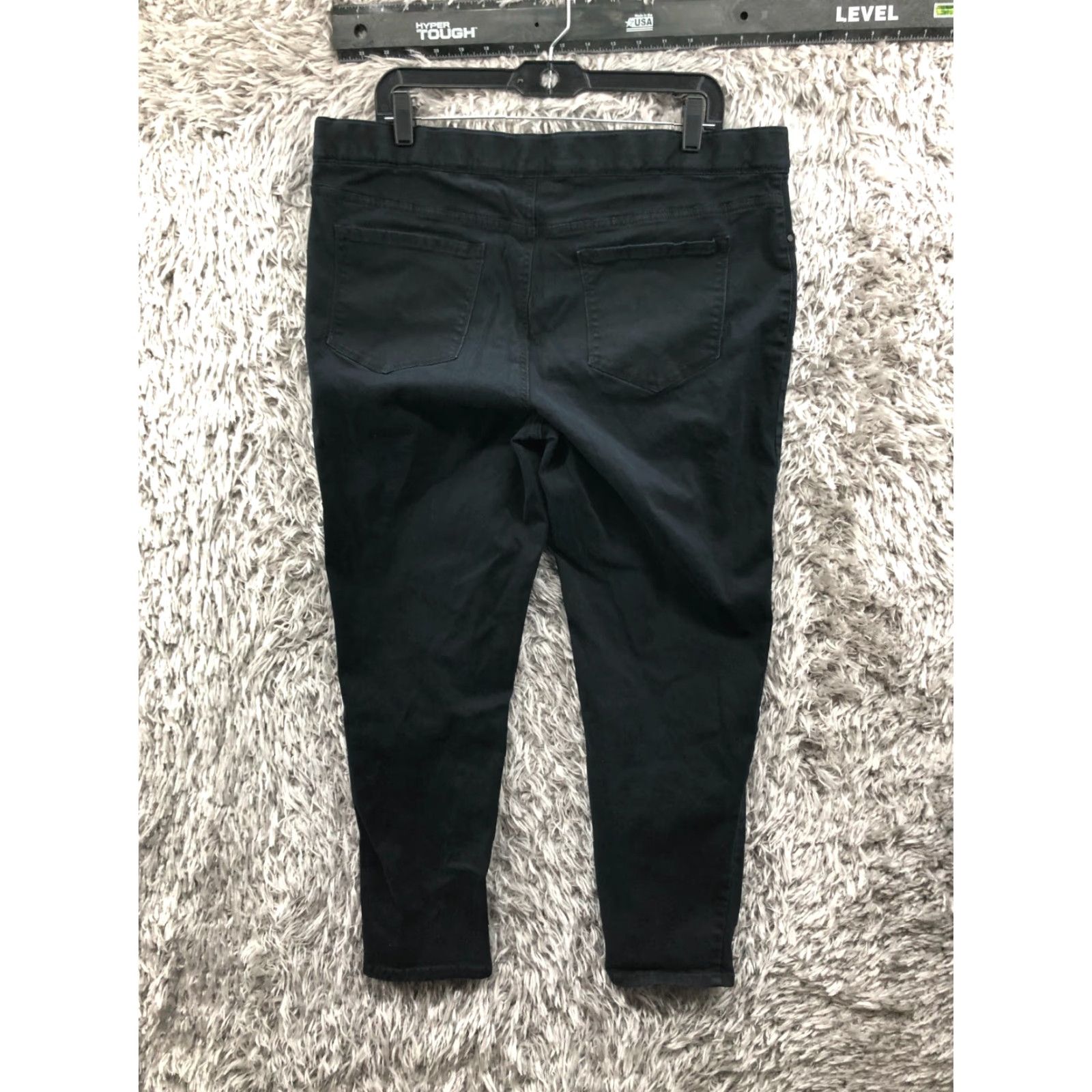 Apt. 9 Apt.9 Modern Skinny Pull On Pants Womens 1X Black Dark Wash Knit Polyester Pockets Elastic Waist Jegging Slim Fit Flat Front Size 40" / US 18 - 5 Thumbnail