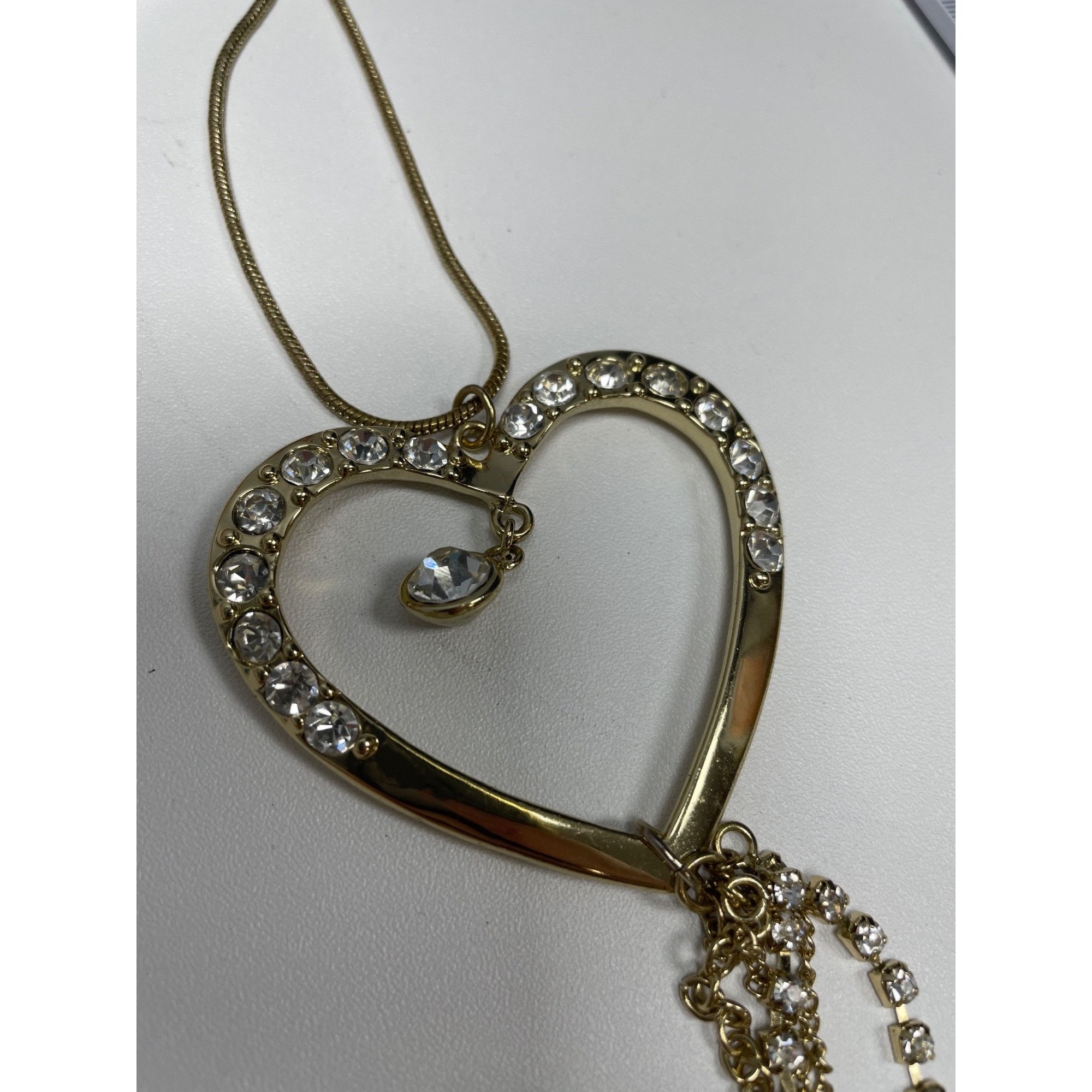 Guess Guess wms gold plated faux diamonds 20" charmed necklace SKU Size ONE SIZE - 9 Thumbnail