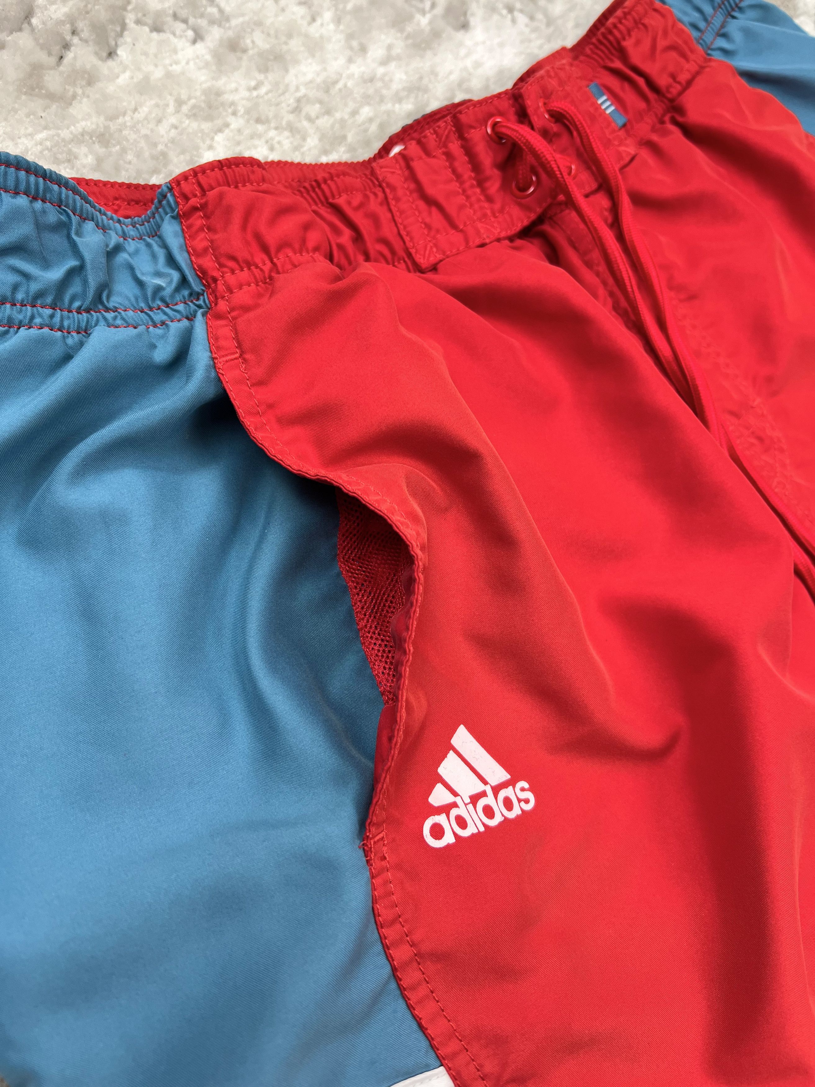 Adidas Adidas Retro Style Swim/Sport Shorts Red/Blue Size XL Size US 38 / EU 54 - 7 Thumbnail