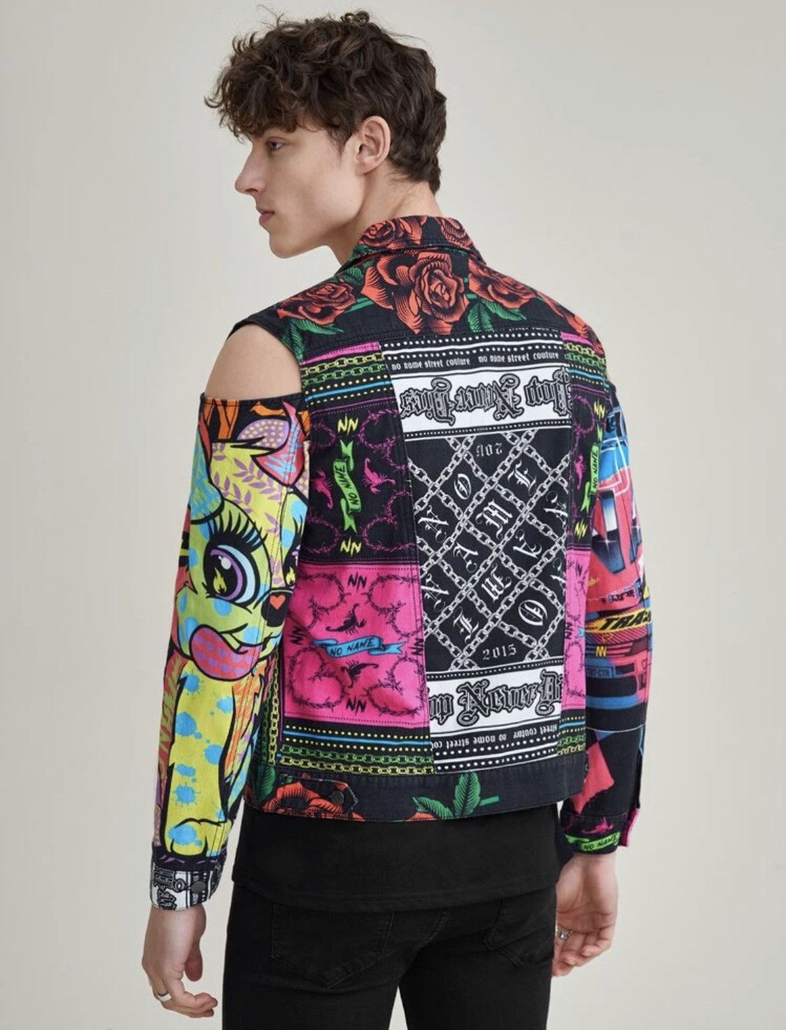 Floral & Letter Graphic Cold Shoulder Denim Jacket