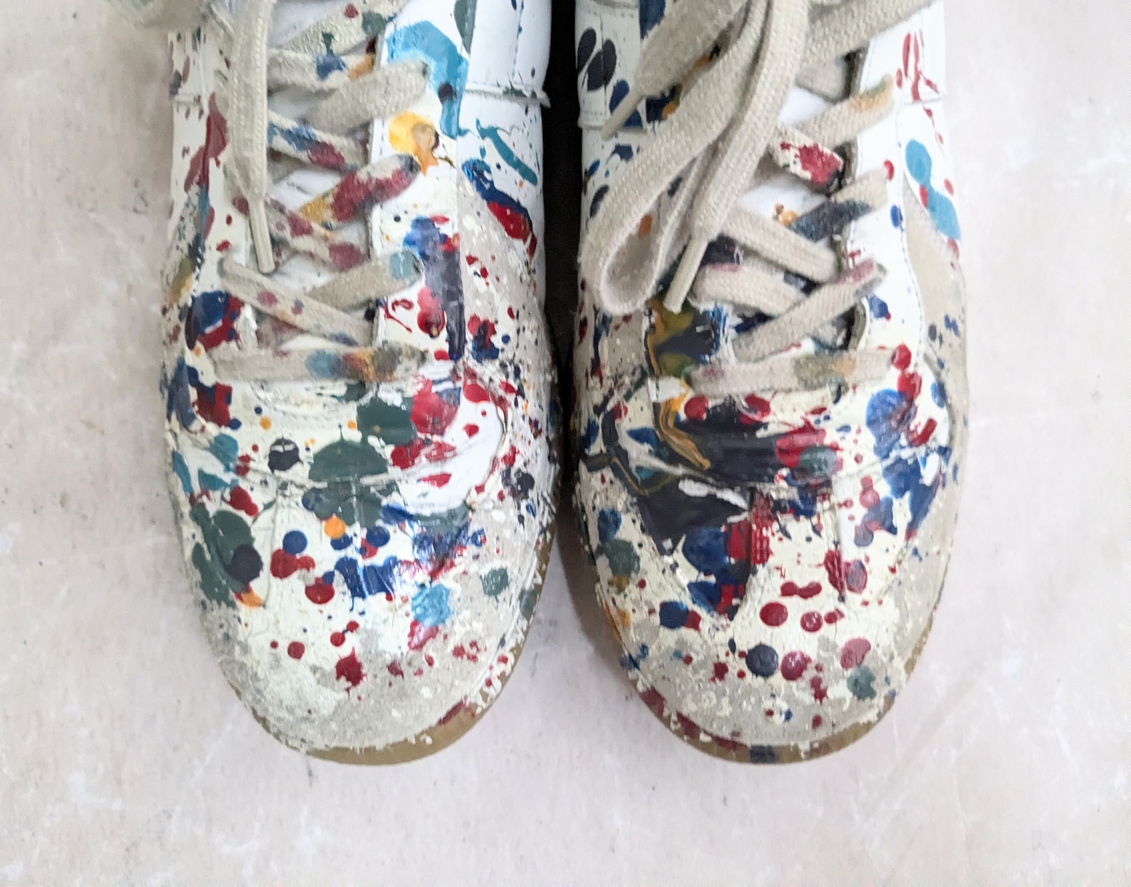 Maison Margiela Maison Margiela GAT Replica White Paint Splatter 9 42 Low Size US 9 / EU 42 - 3 Thumbnail